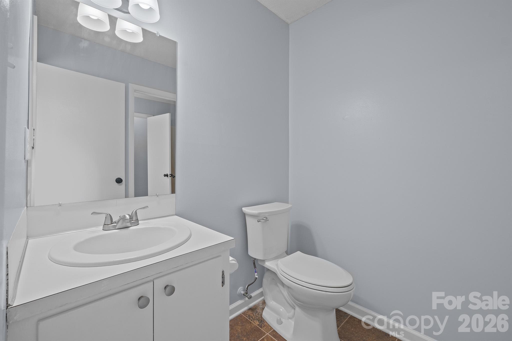 4768 Bethel Church Road — Hickory
