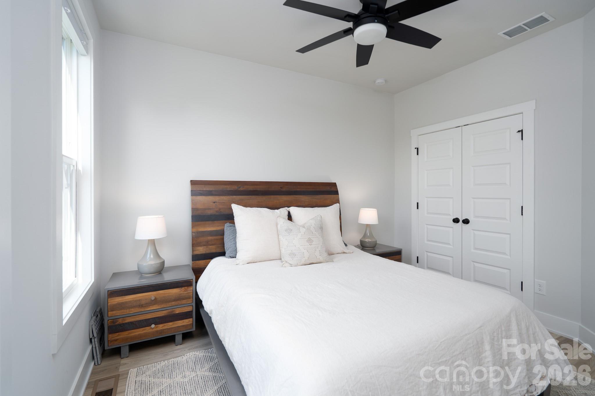 5018 Tiny Lane — Charlotte