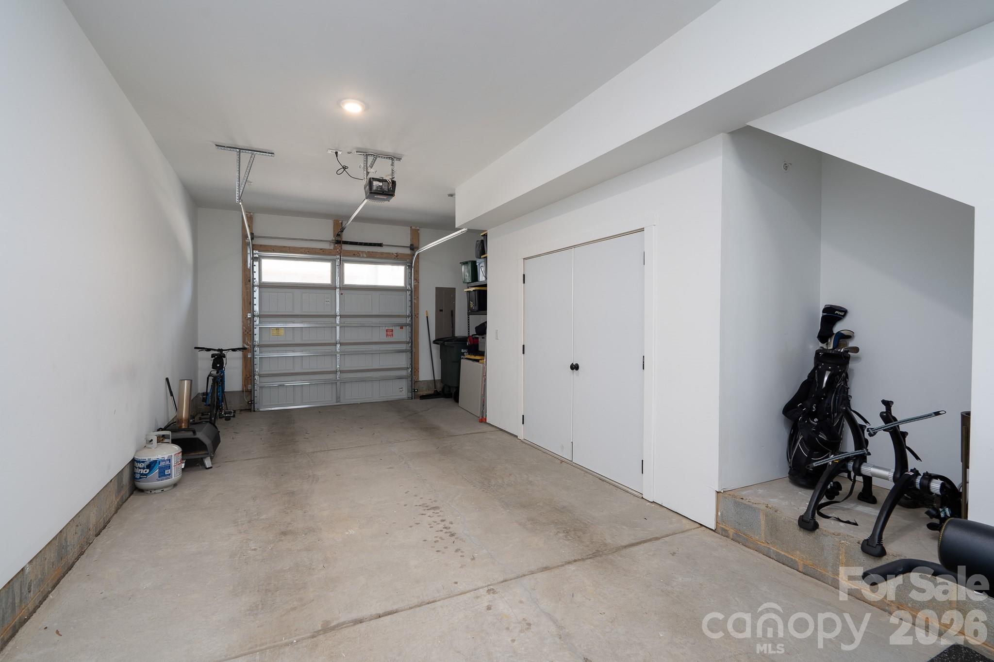 5018 Tiny Lane — Charlotte