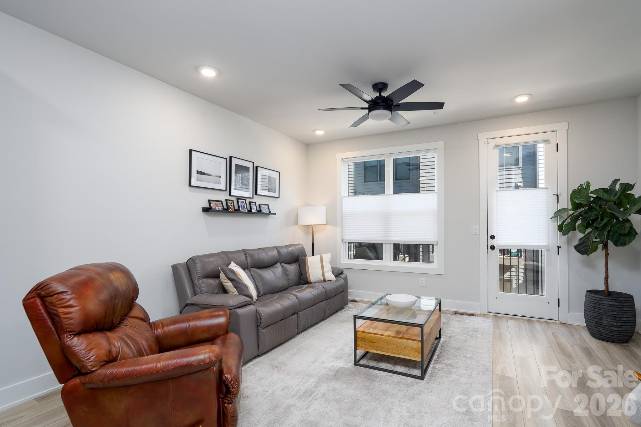 5018 Tiny Lane — Charlotte