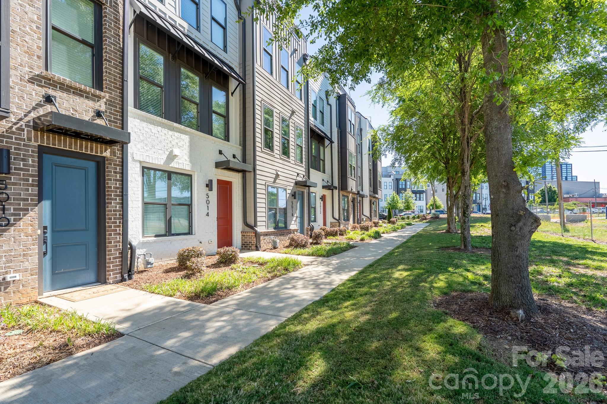 5018 Tiny Lane — Charlotte