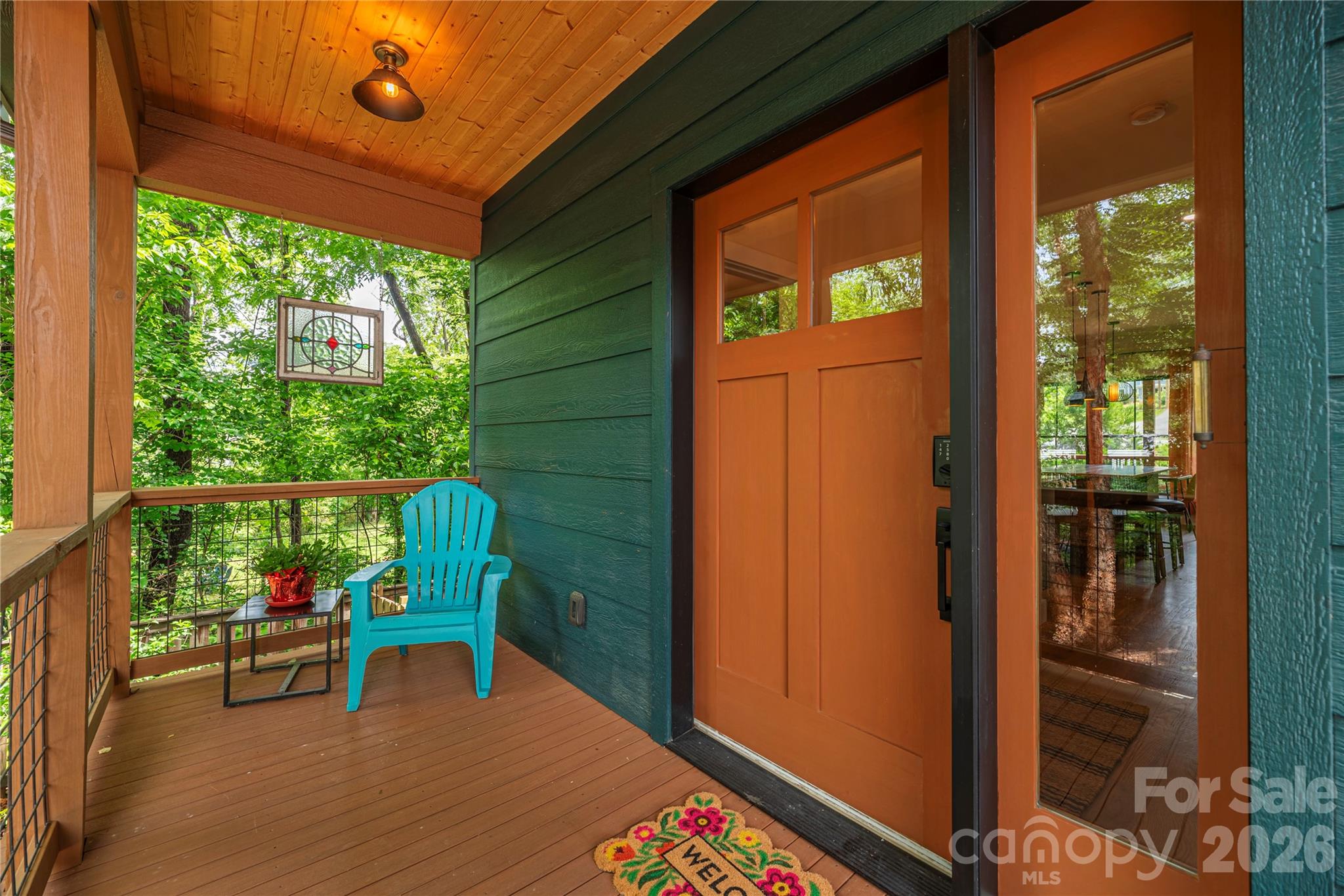 5 Grove Street — Weaverville