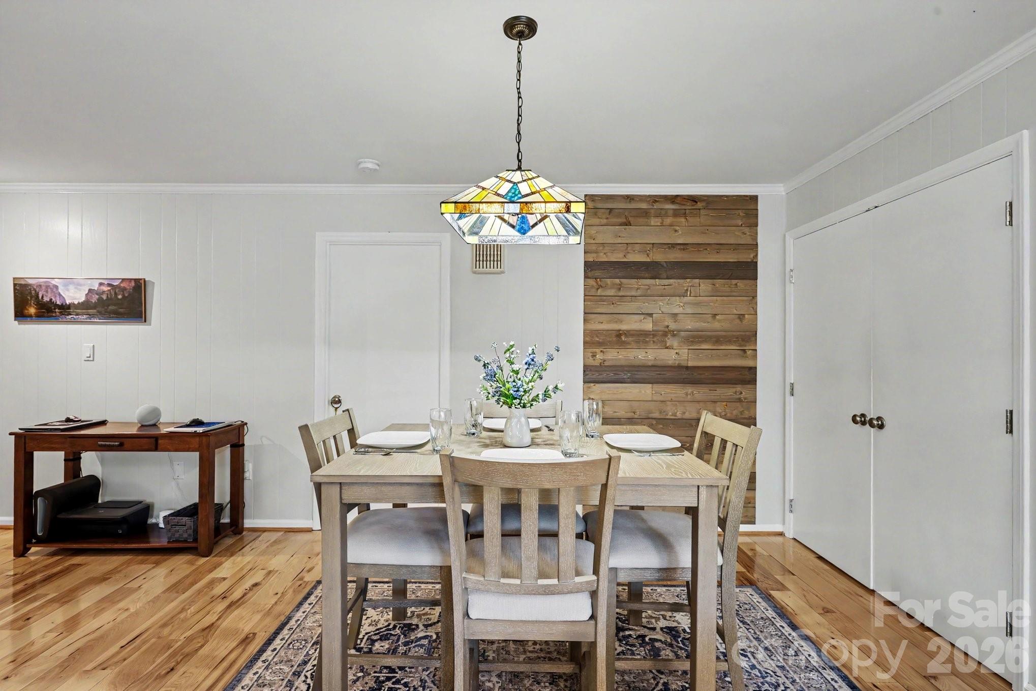 260 Knollwood Drive — Salisbury