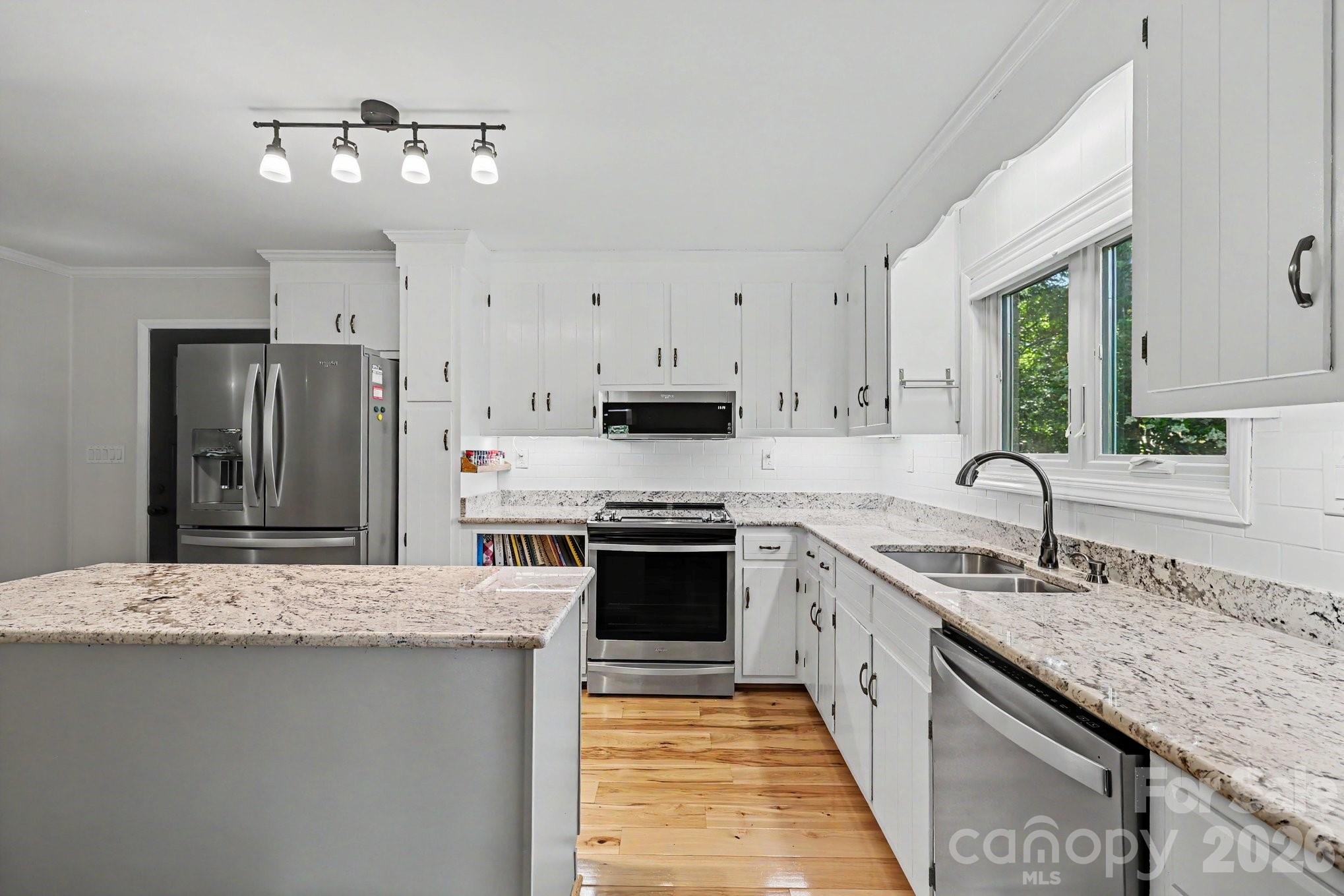 260 Knollwood Drive — Salisbury