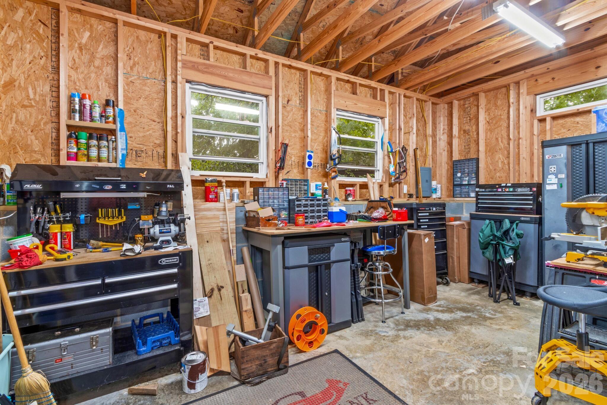 260 Knollwood Drive — Salisbury
