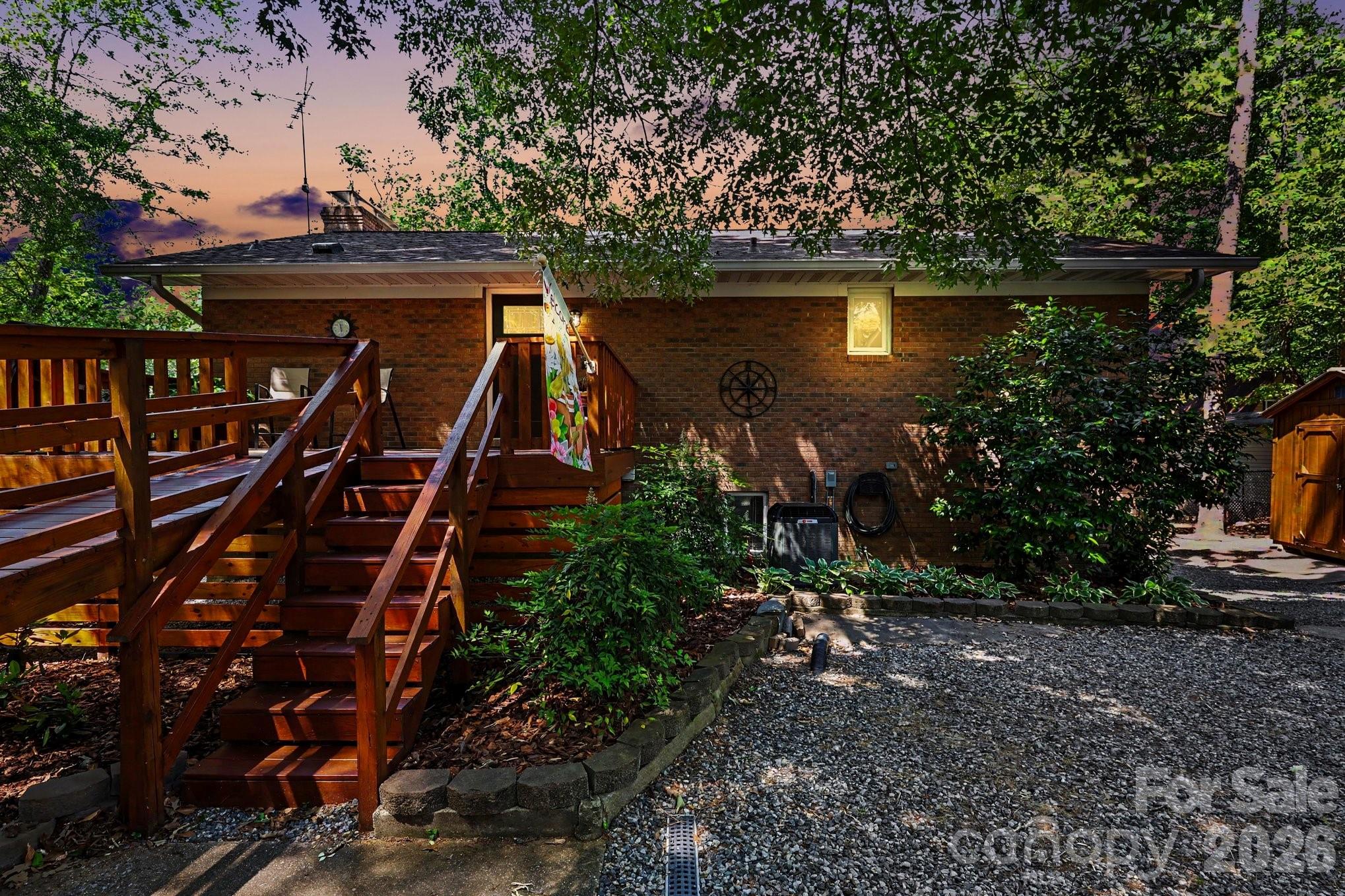 260 Knollwood Drive — Salisbury
