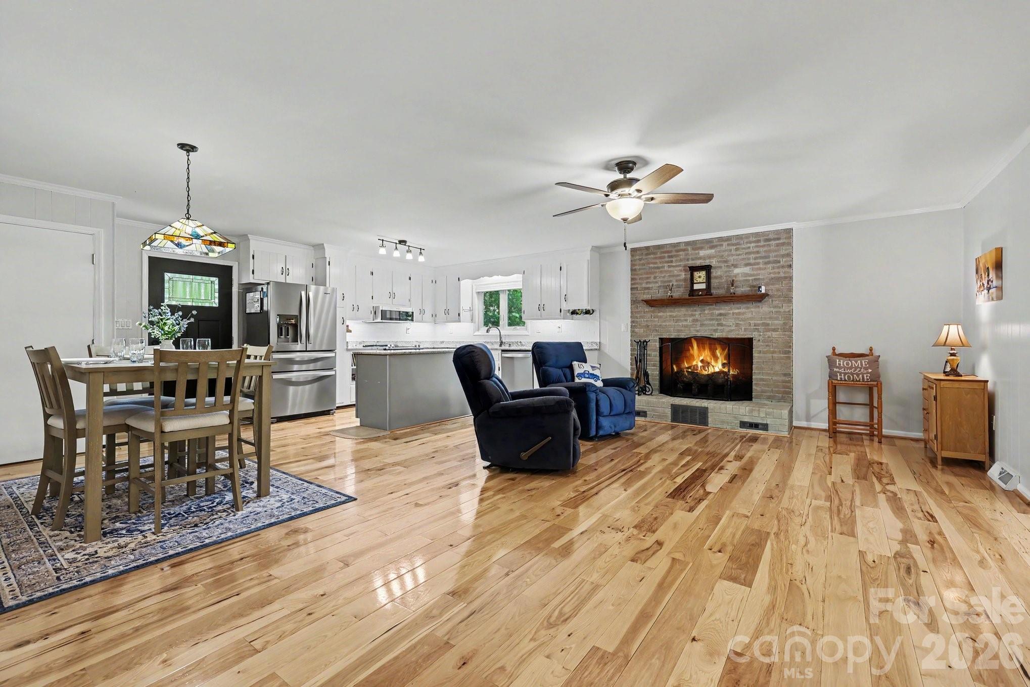 260 Knollwood Drive — Salisbury