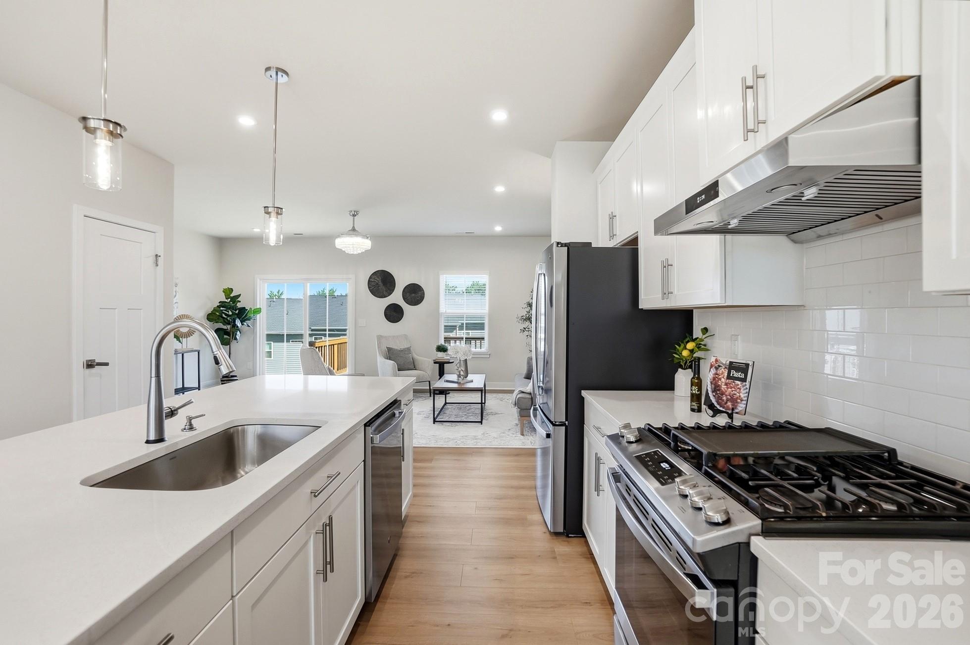 921 Portrush Lane — Tega Cay