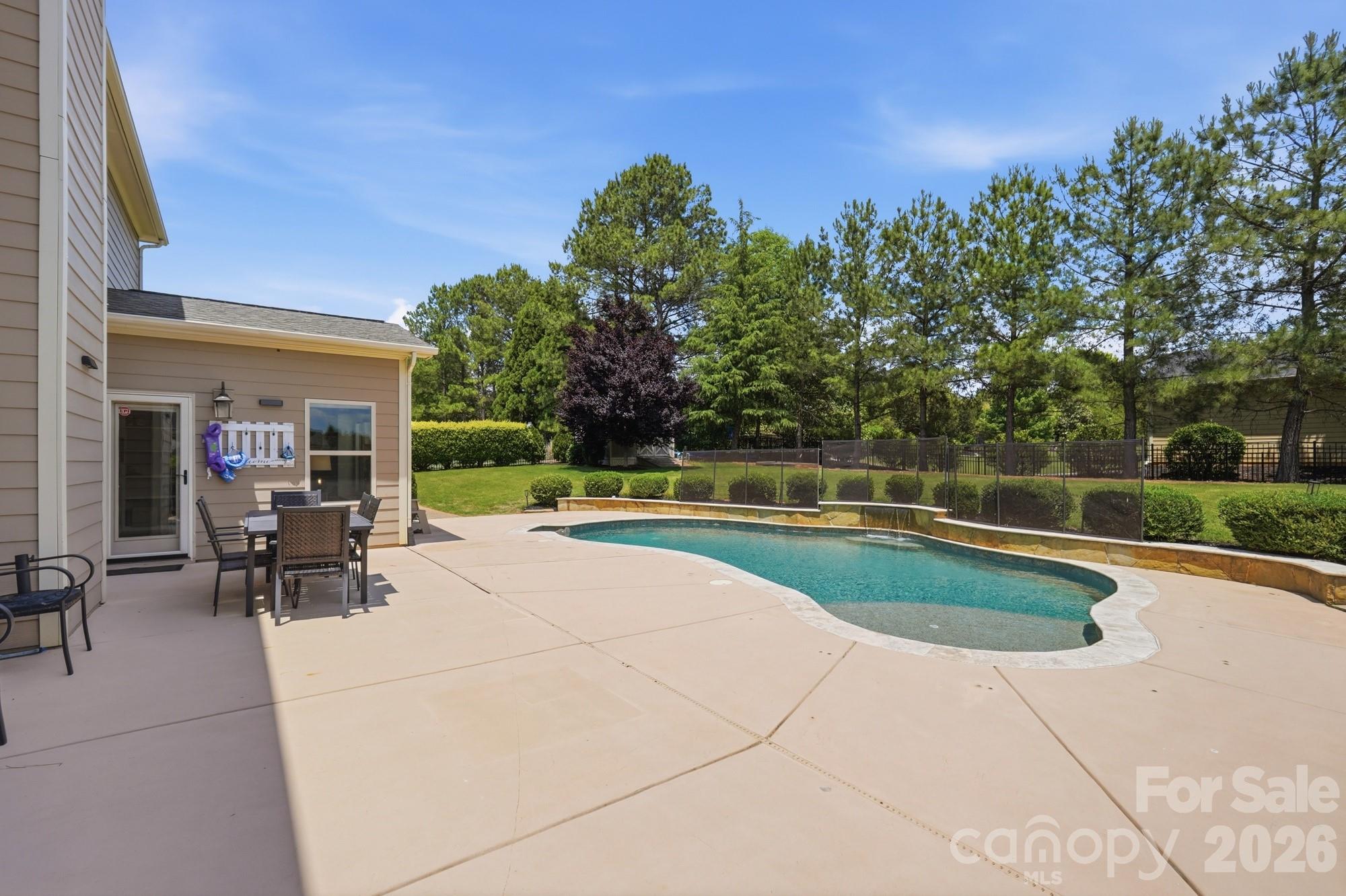 1711 Laurel Hill Drive — Waxhaw