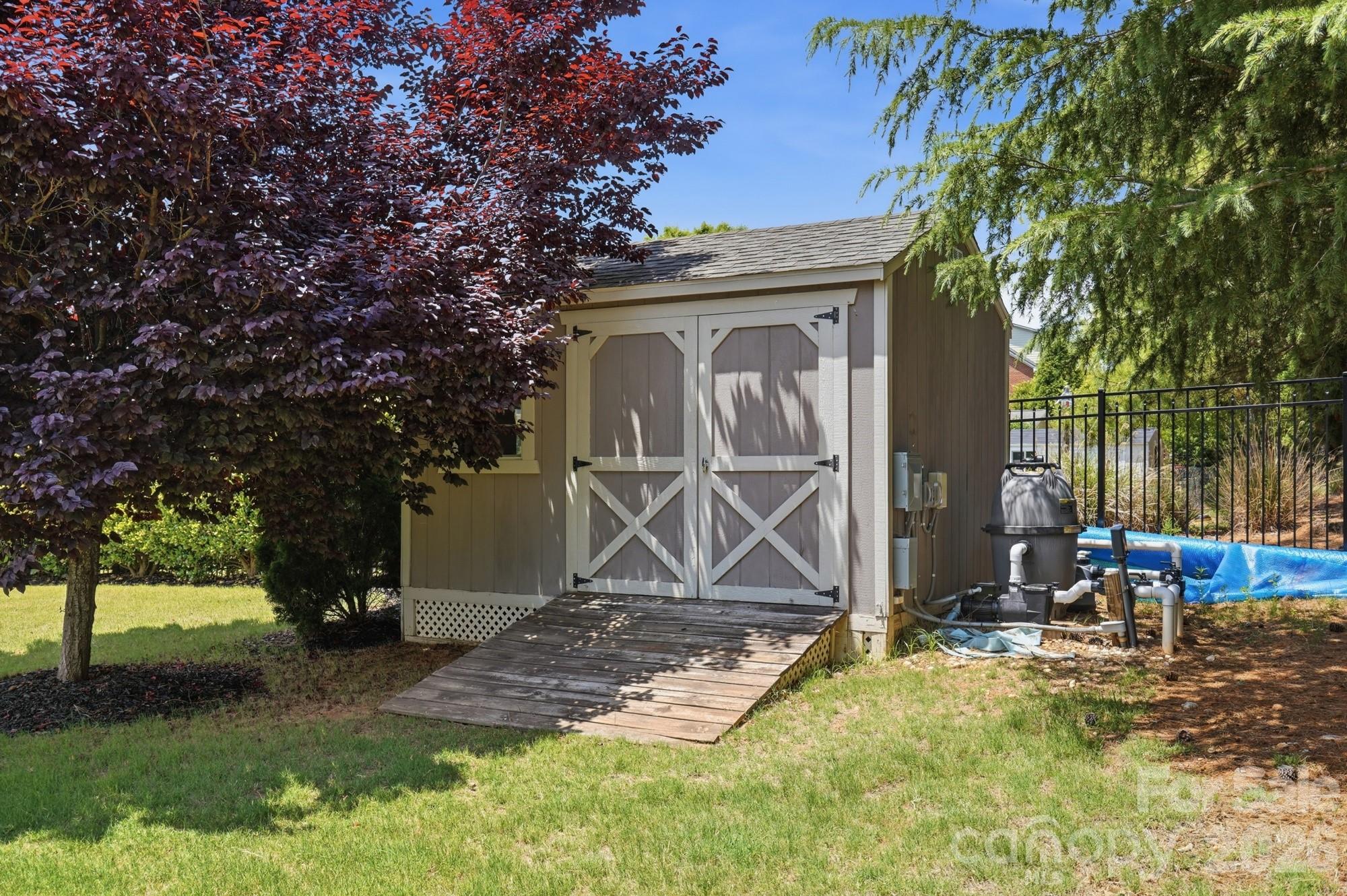1711 Laurel Hill Drive — Waxhaw