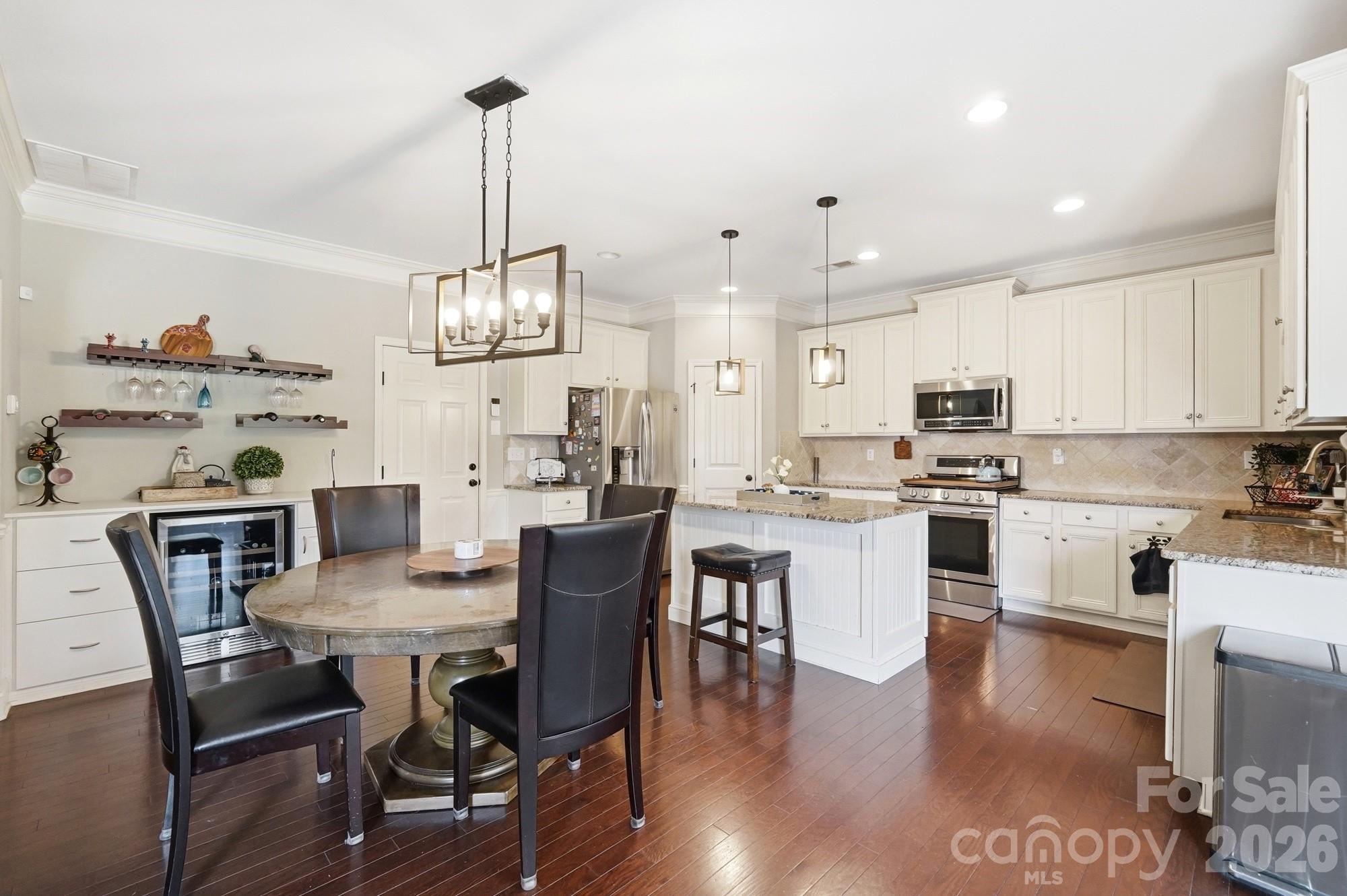 1711 Laurel Hill Drive — Waxhaw