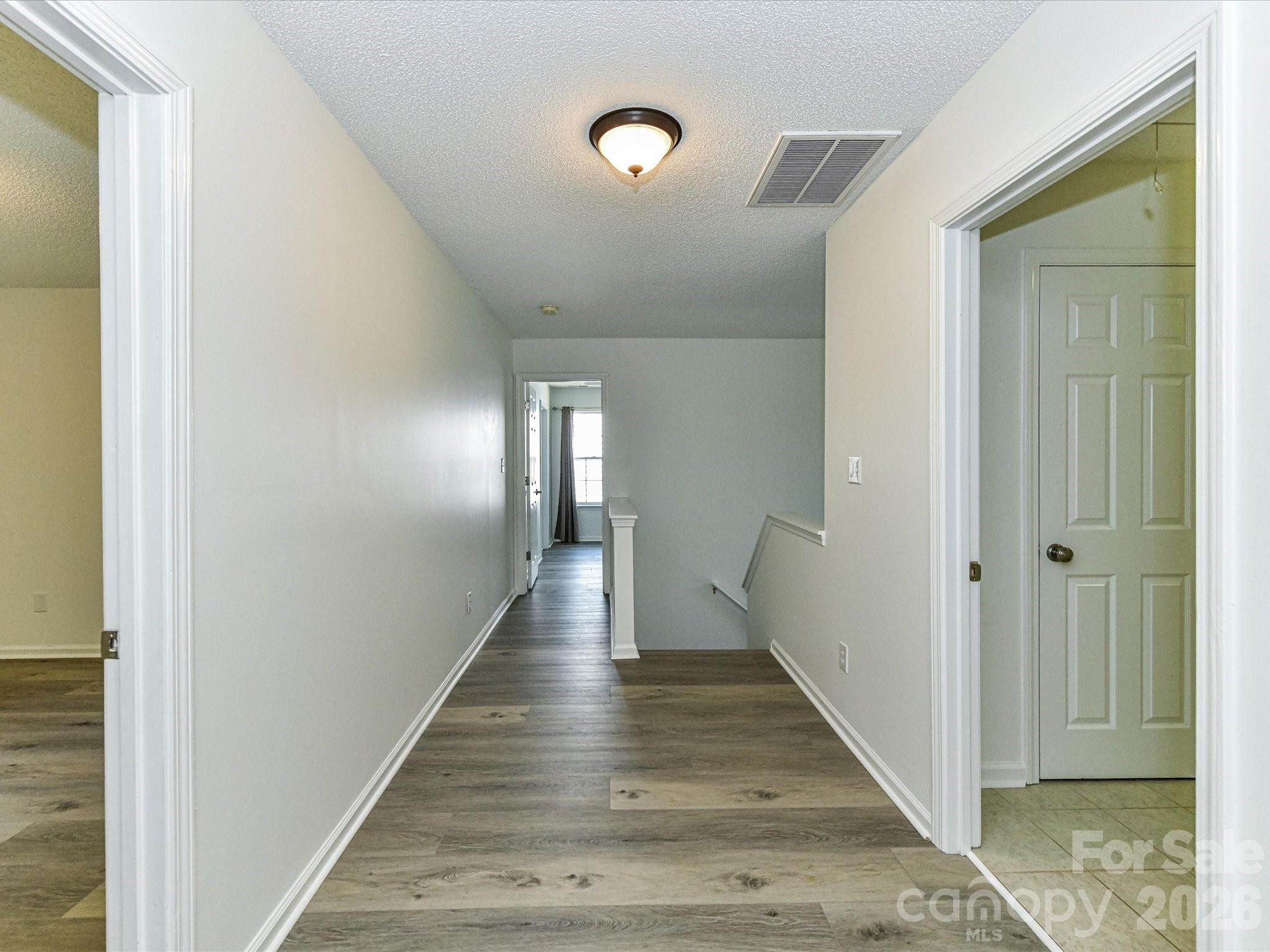7512 Henderson Park Road — Huntersville
