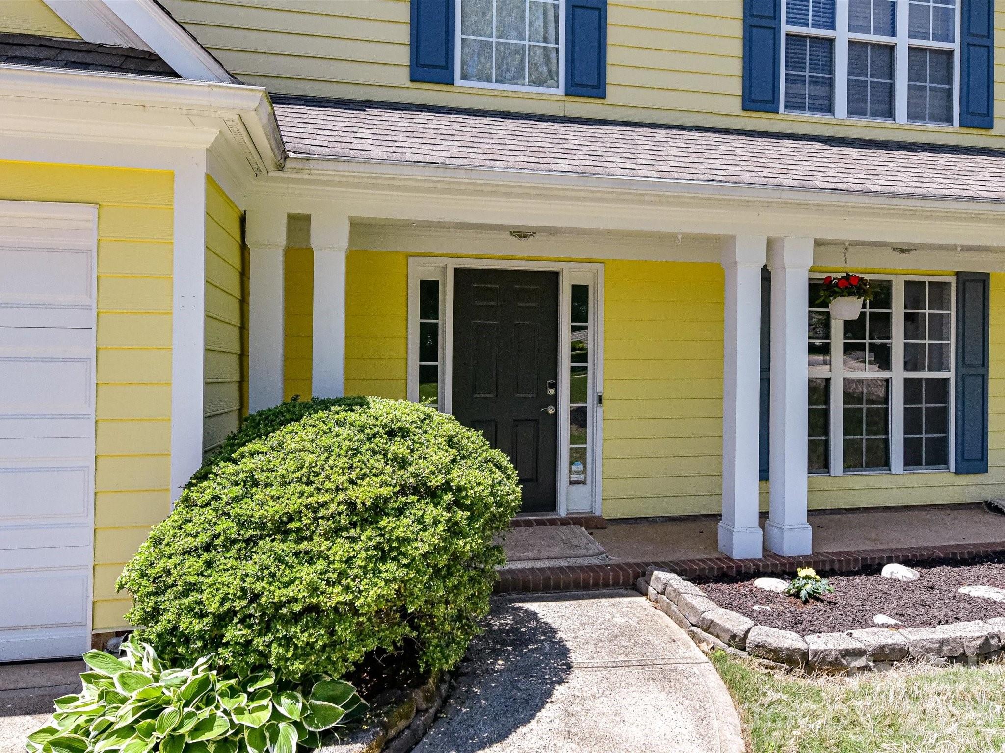 7512 Henderson Park Road — Huntersville