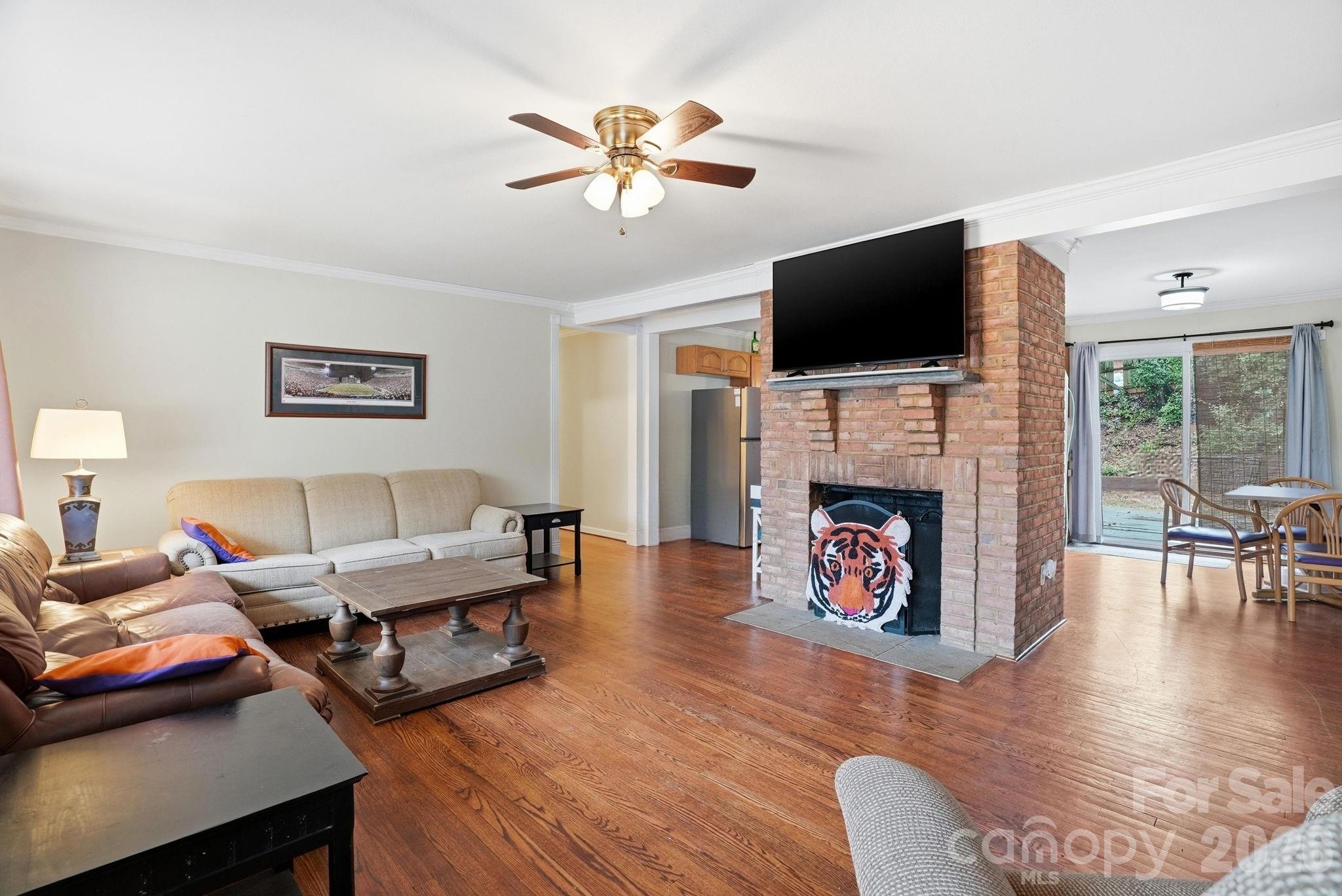 105 College Heights Boulevard — Clemson