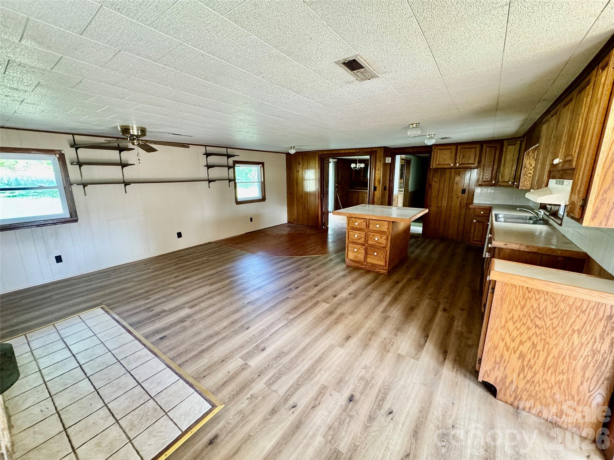 5028 Kurstie Lane — Boonville