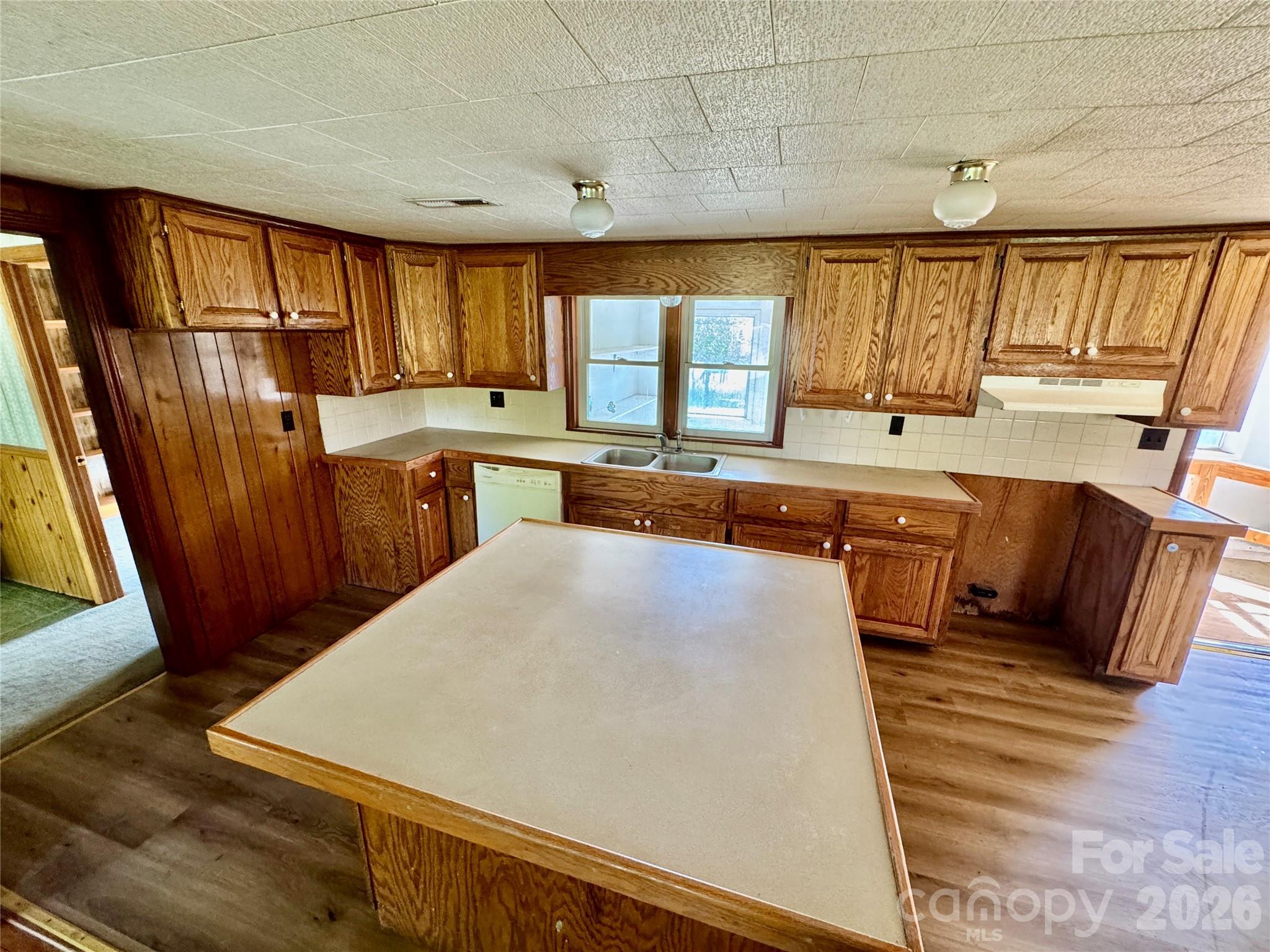 5028 Kurstie Lane — Boonville
