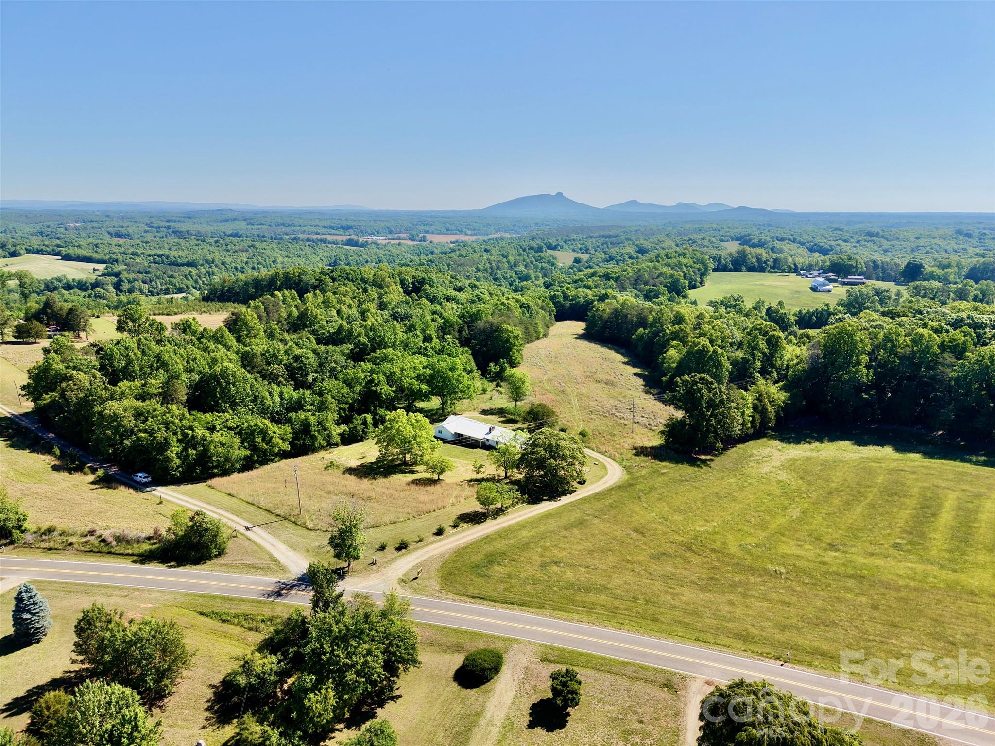 5028 Kurstie Lane — Boonville