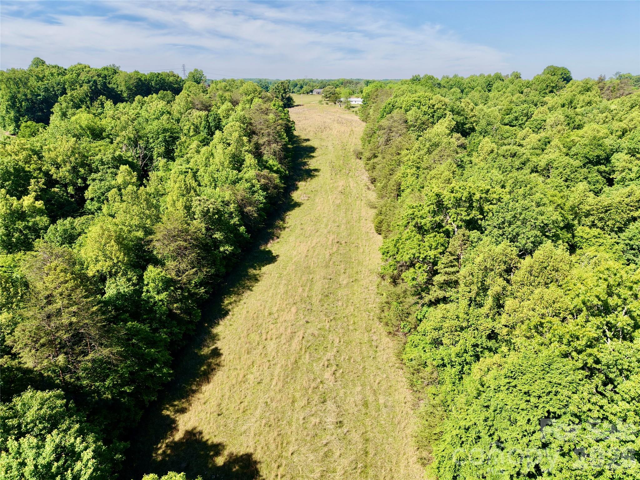 5028 Kurstie Lane — Boonville