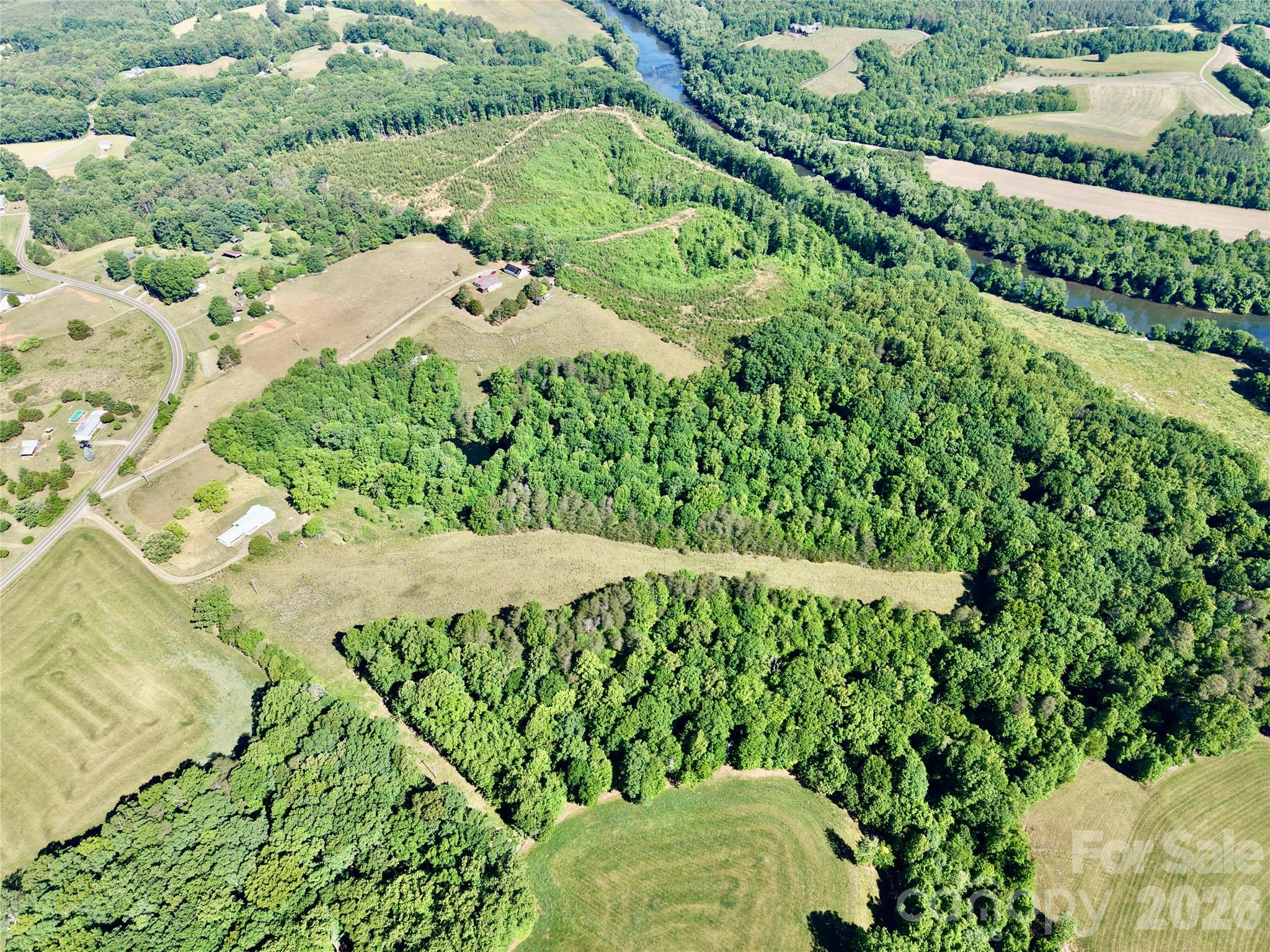 5028 Kurstie Lane — Boonville