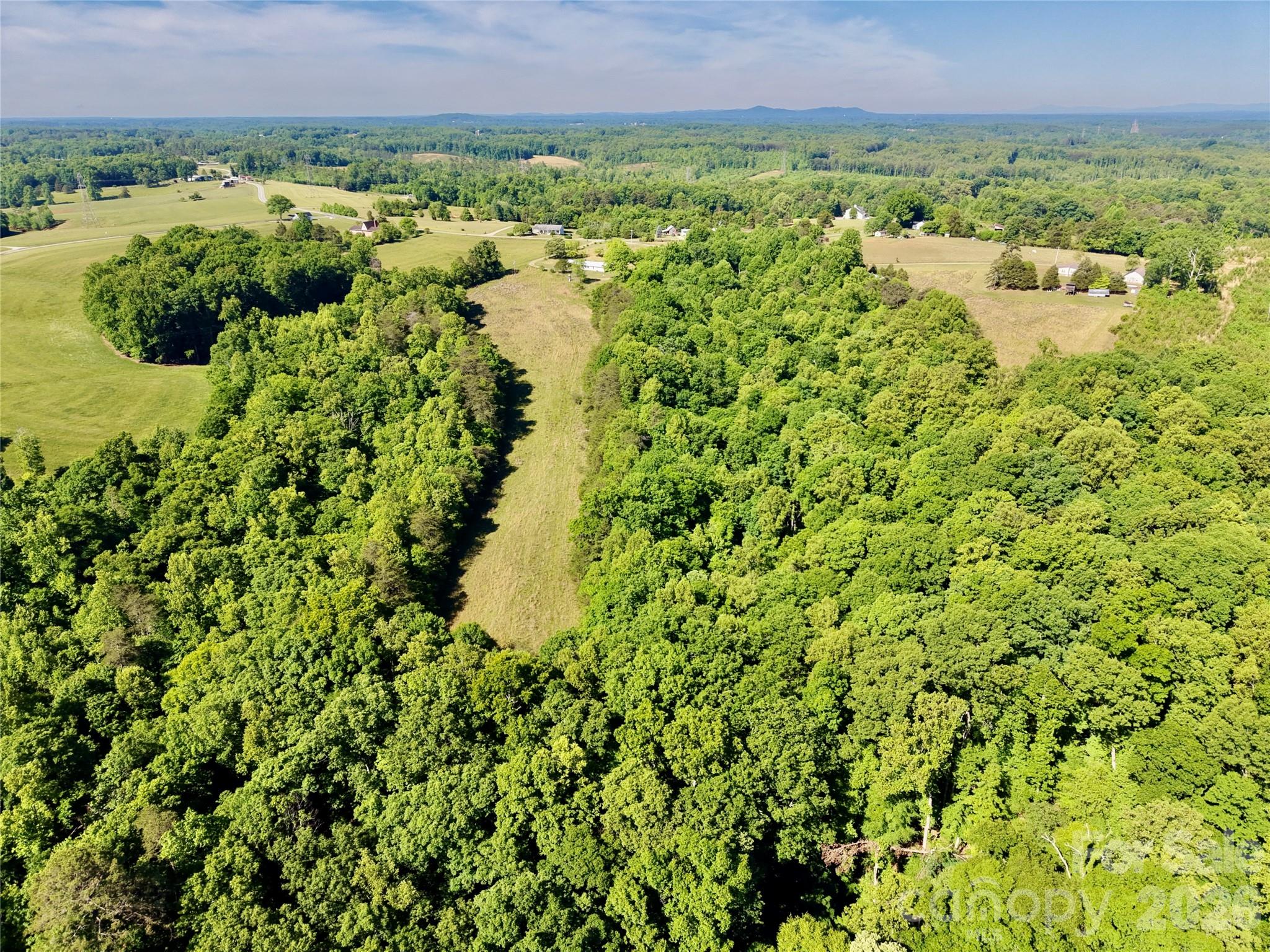 5028 Kurstie Lane — Boonville