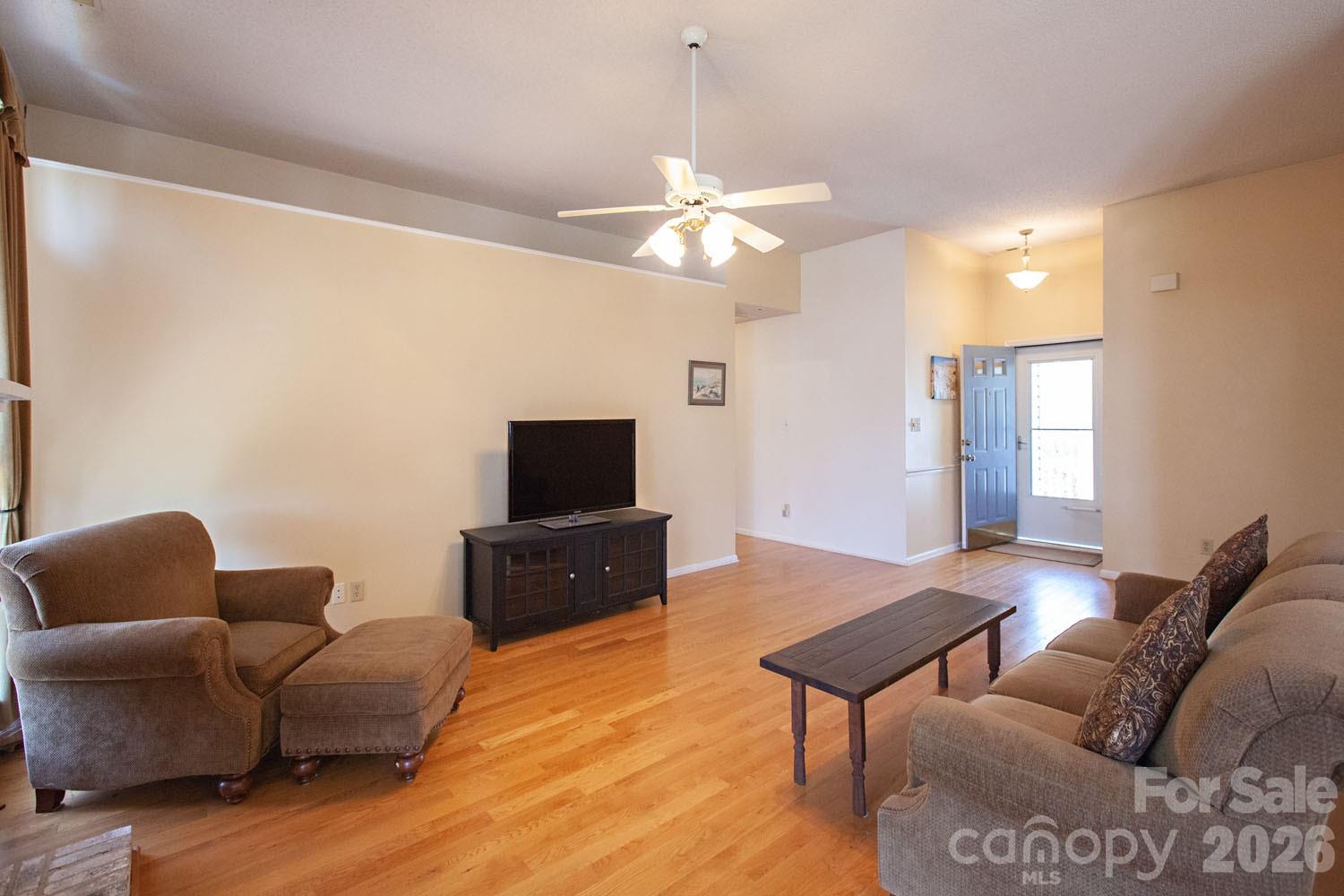 14621 Smith Road — Charlotte