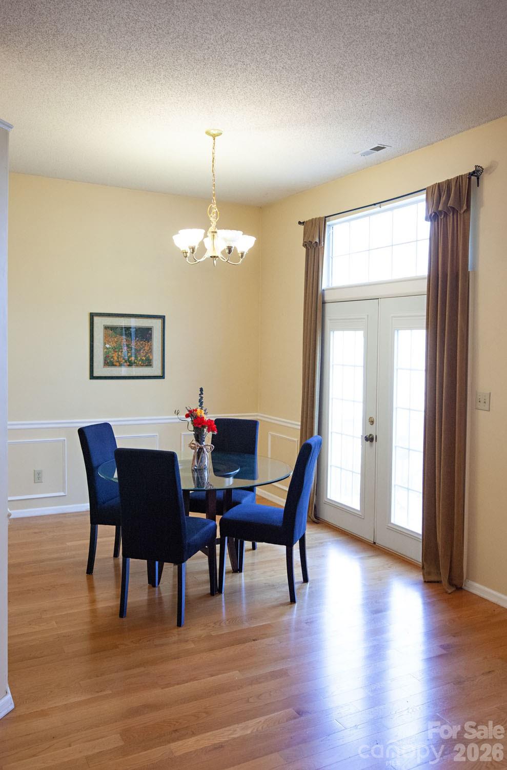14621 Smith Road — Charlotte