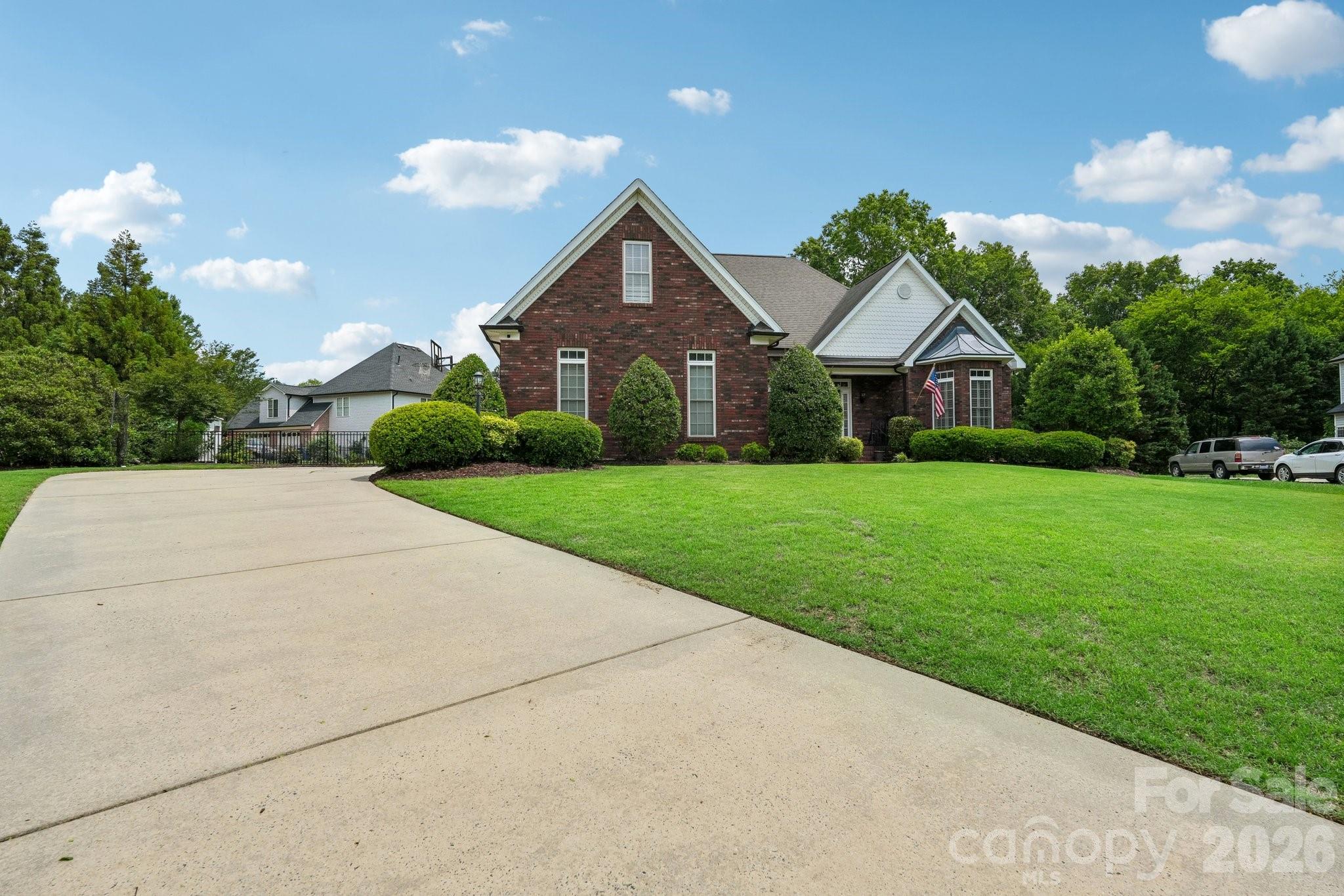 8576 Cabot Court — Harrisburg