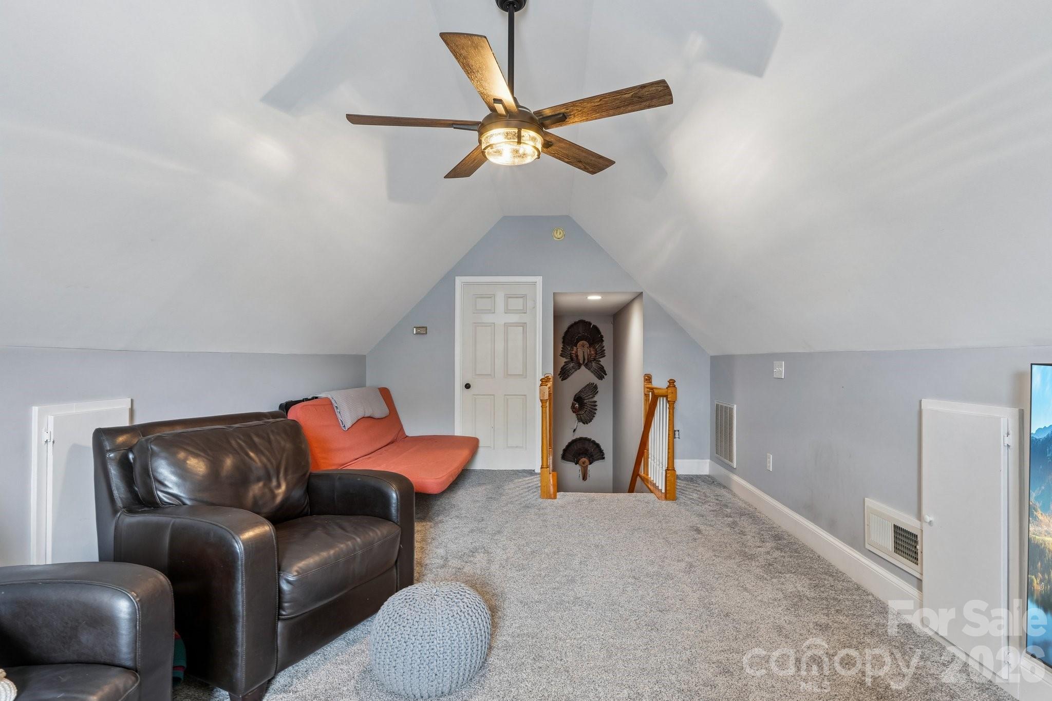 8576 Cabot Court — Harrisburg