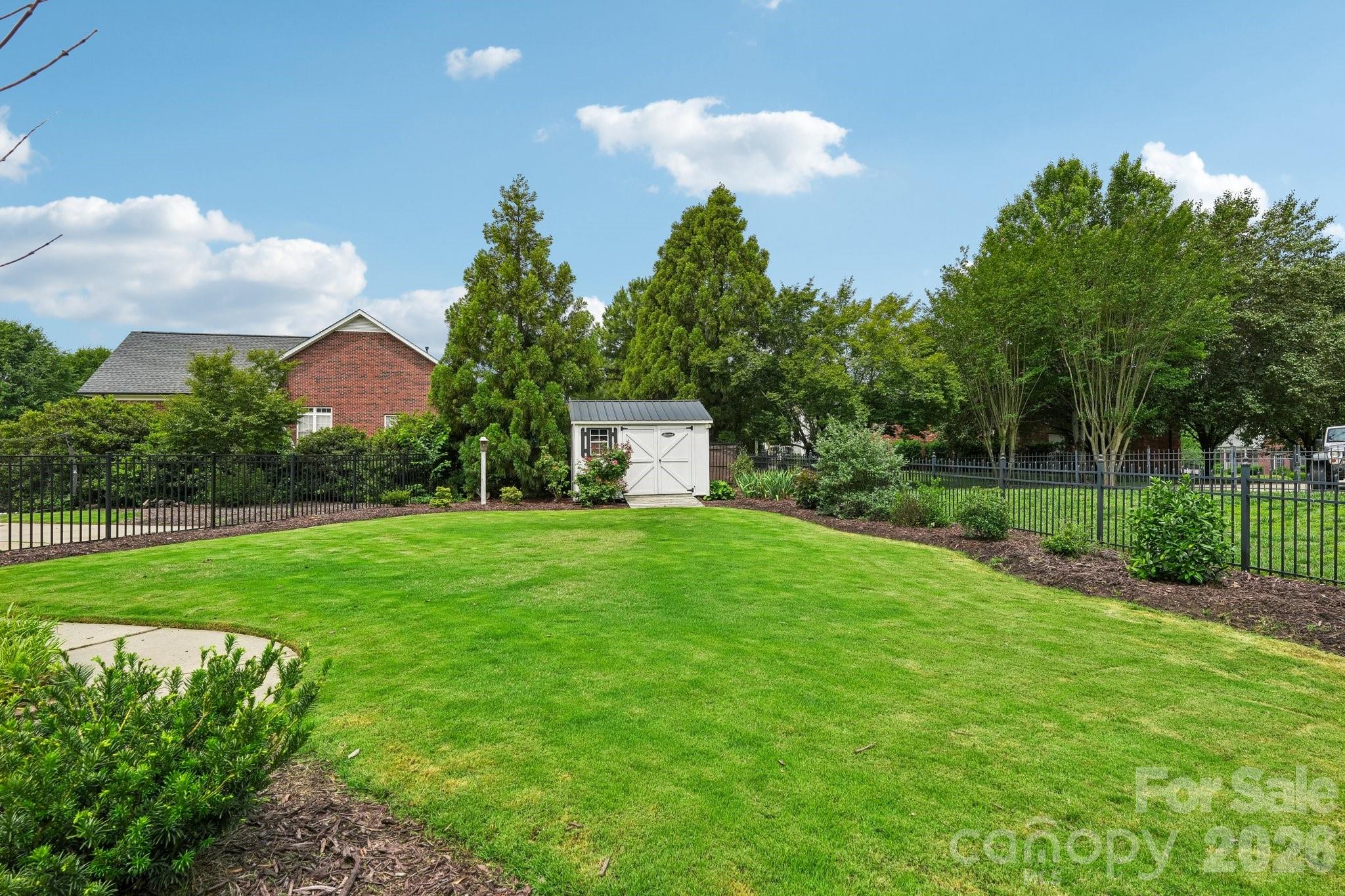 8576 Cabot Court — Harrisburg
