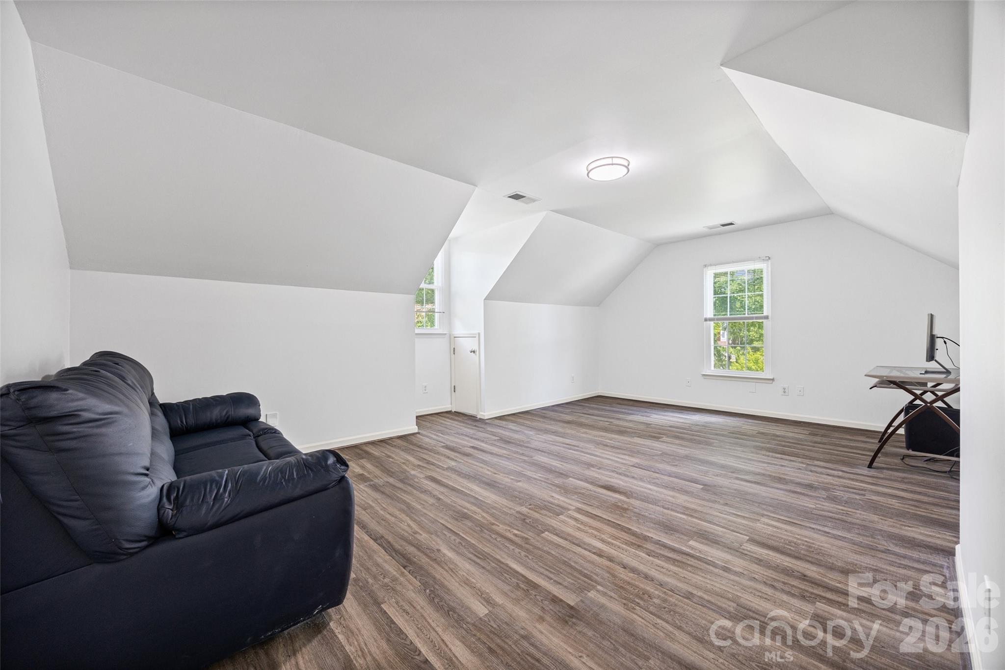 13020 Shannon Park Lane — Charlotte