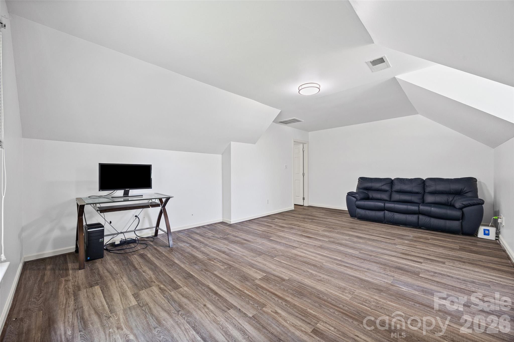 13020 Shannon Park Lane — Charlotte