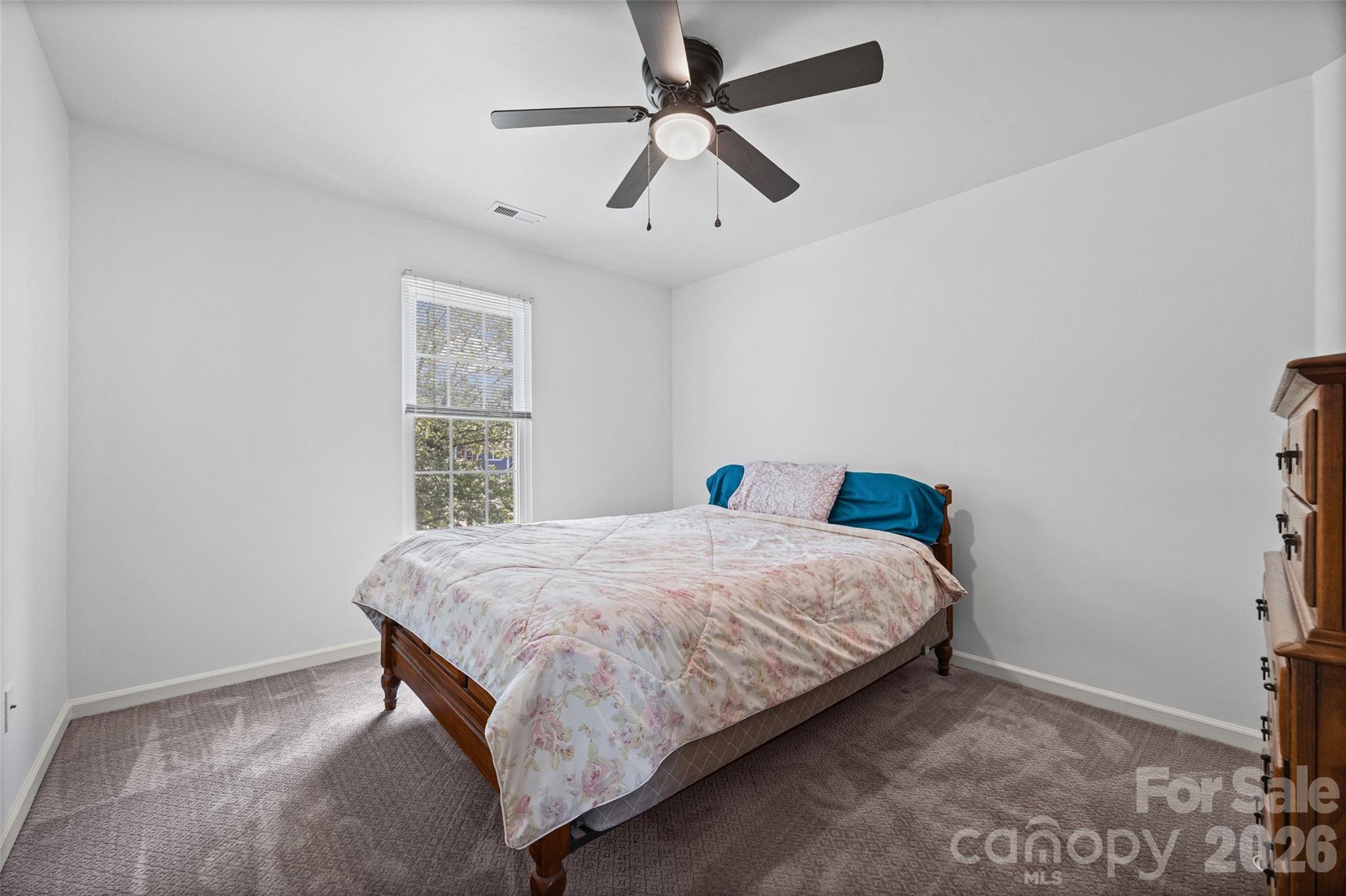 13020 Shannon Park Lane — Charlotte