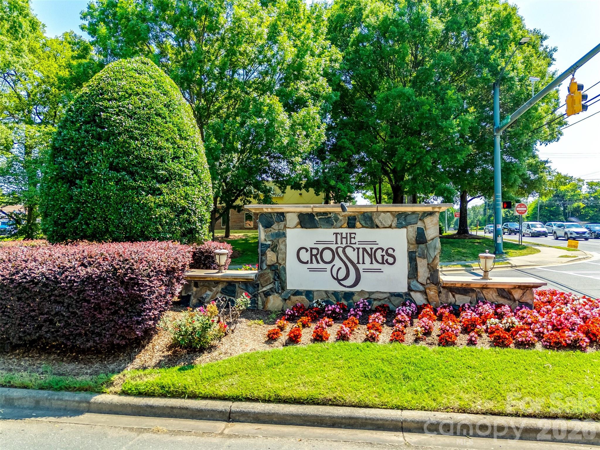 13020 Shannon Park Lane — Charlotte