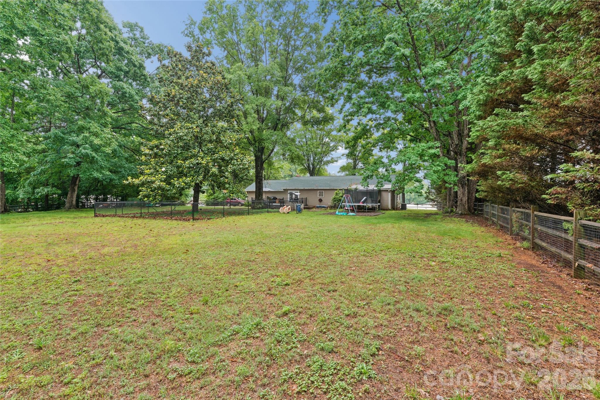 170 Scotts Creek Road — Statesville