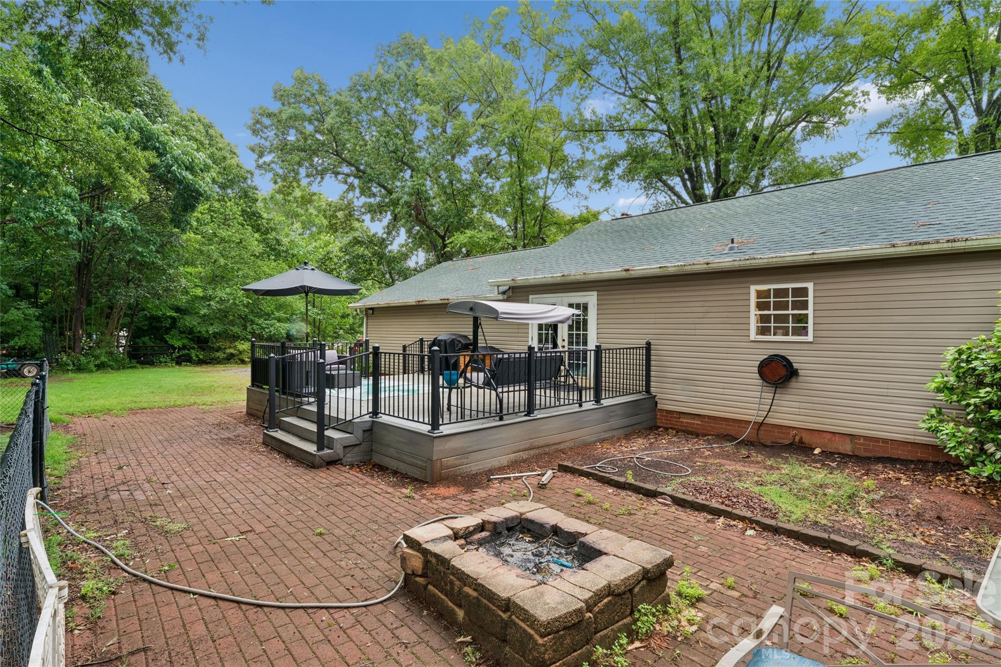 170 Scotts Creek Road — Statesville
