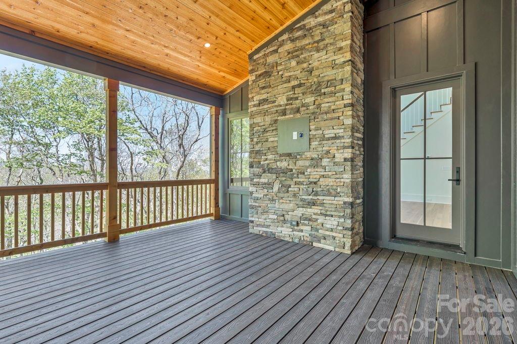 536 Boone Ridge Lane — Boone