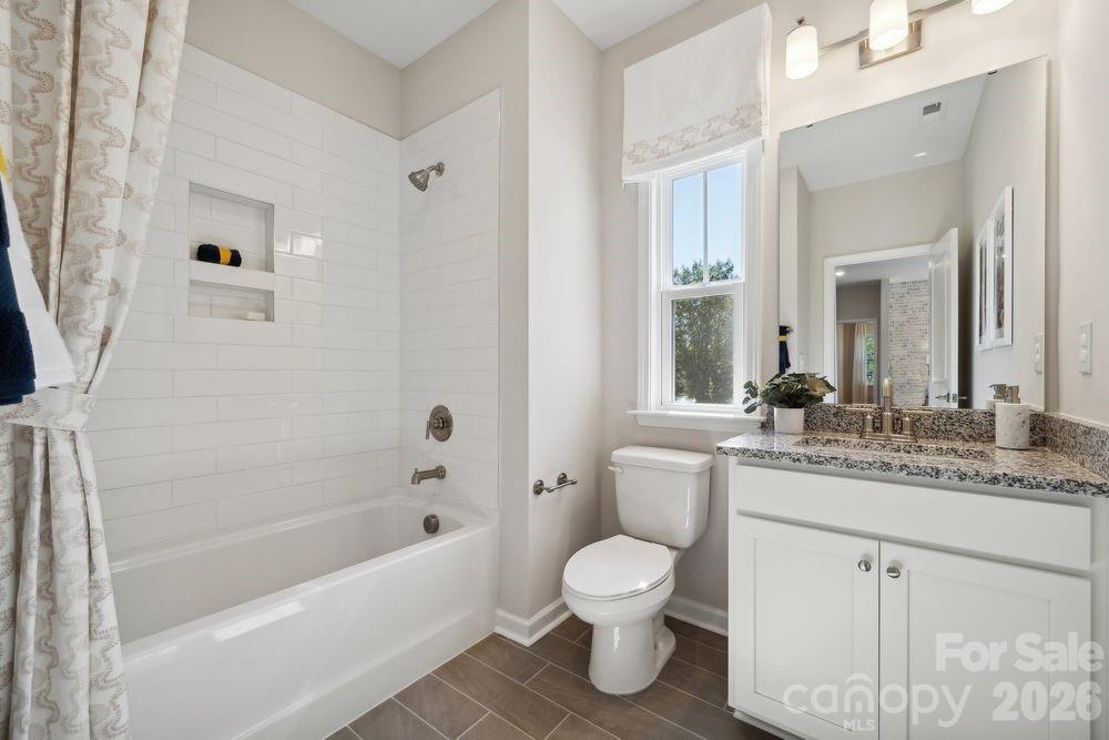 18246 Torchbearer Lane — Charlotte