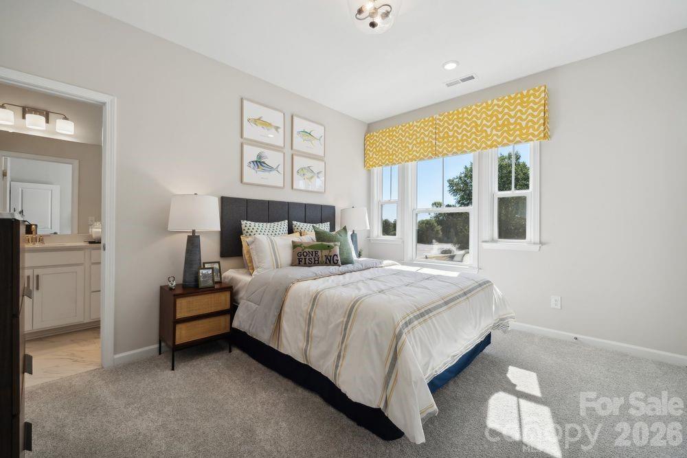 18246 Torchbearer Lane — Charlotte