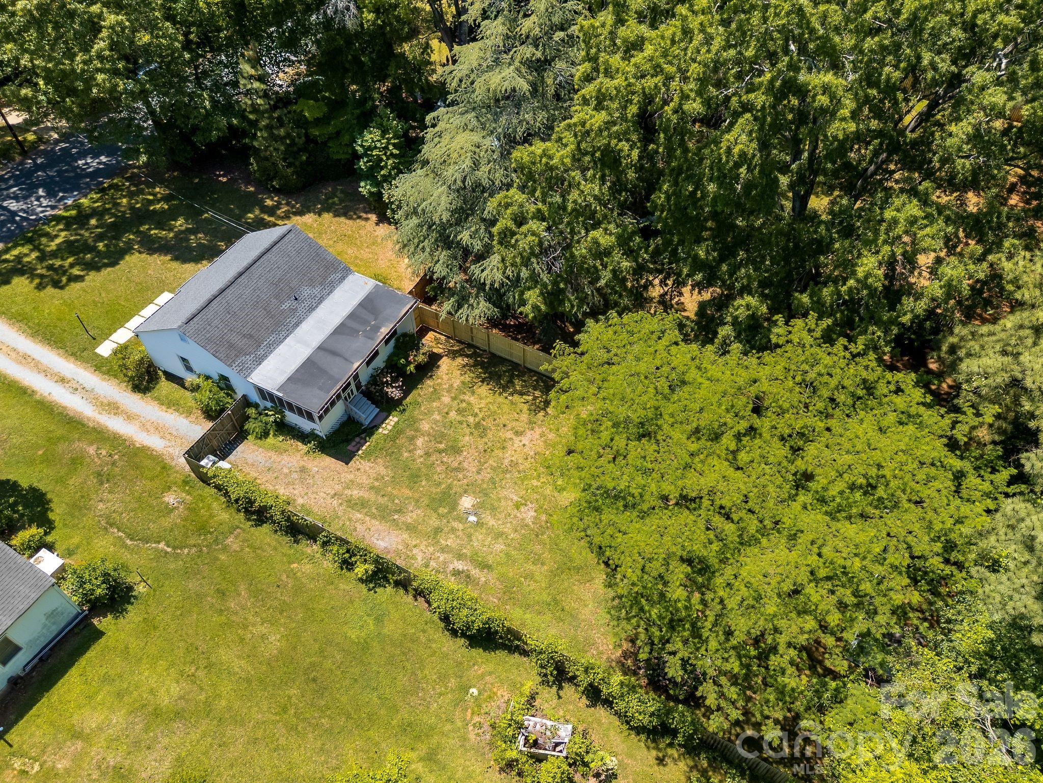 5235 Auburndale Road — Charlotte
