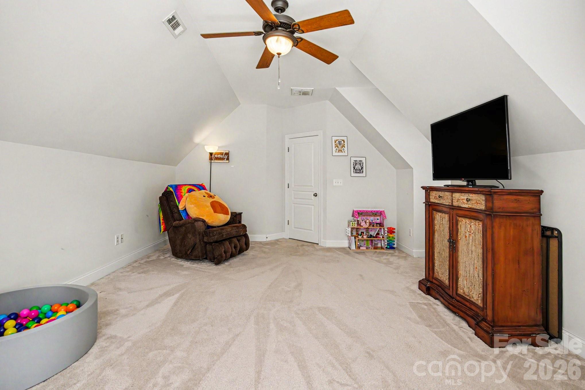 8435 Whitehawk Hill Road — Waxhaw