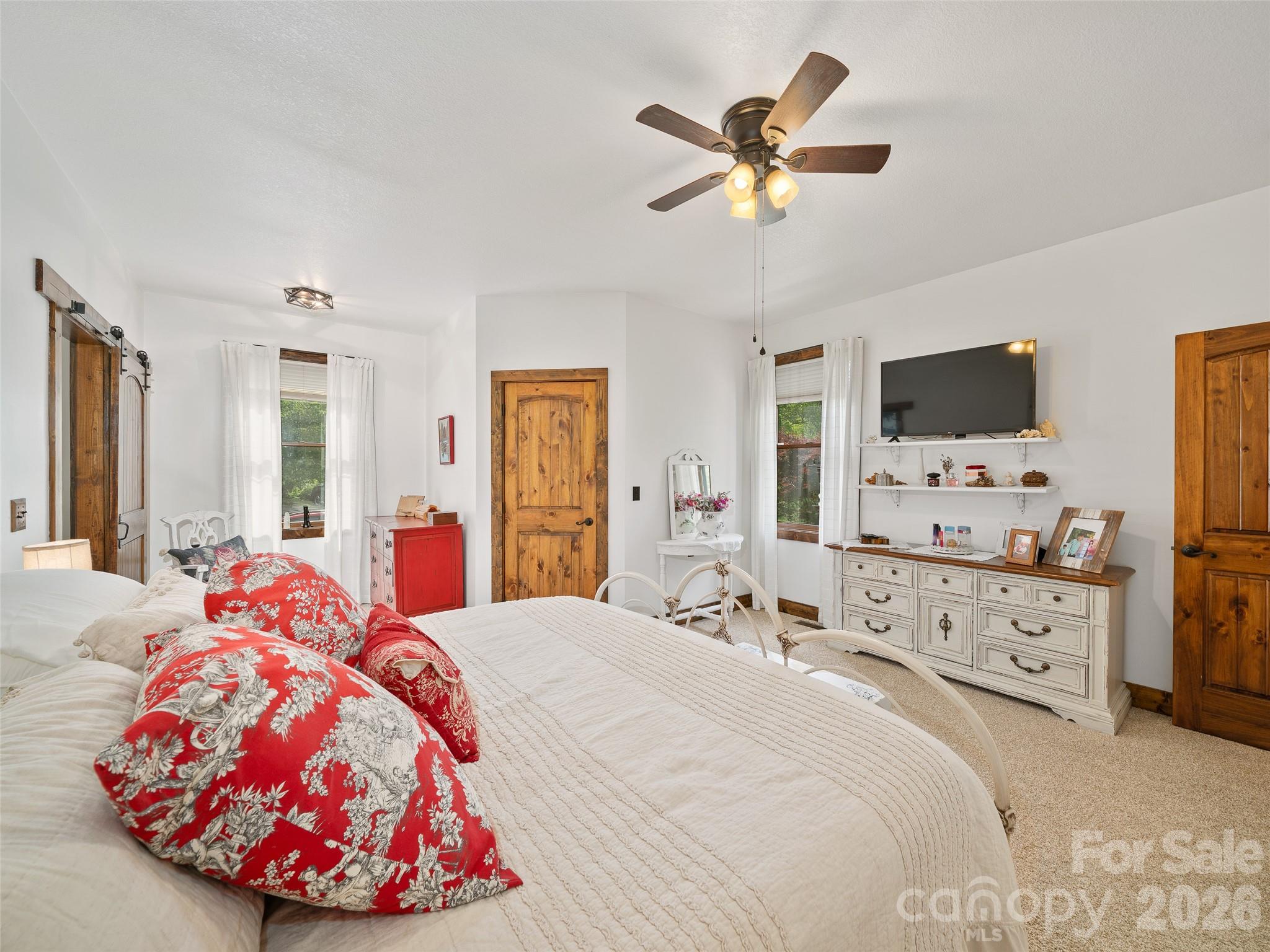 101 Waterwheel Drive — Green Mountain
