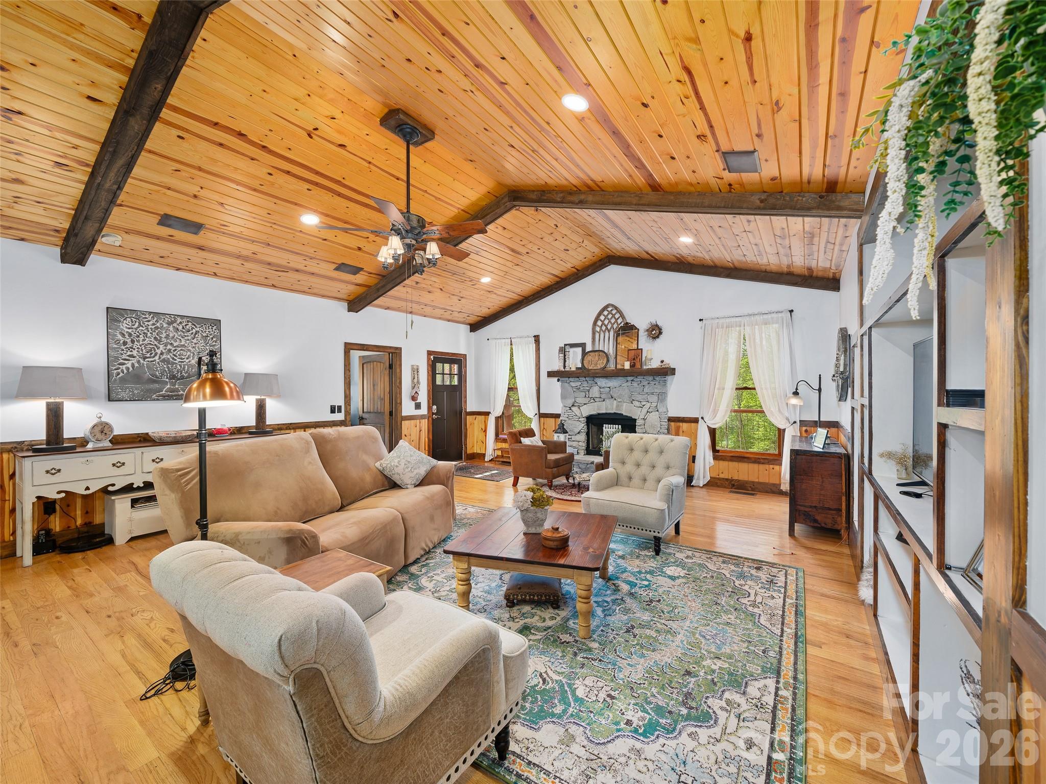 101 Waterwheel Drive — Green Mountain