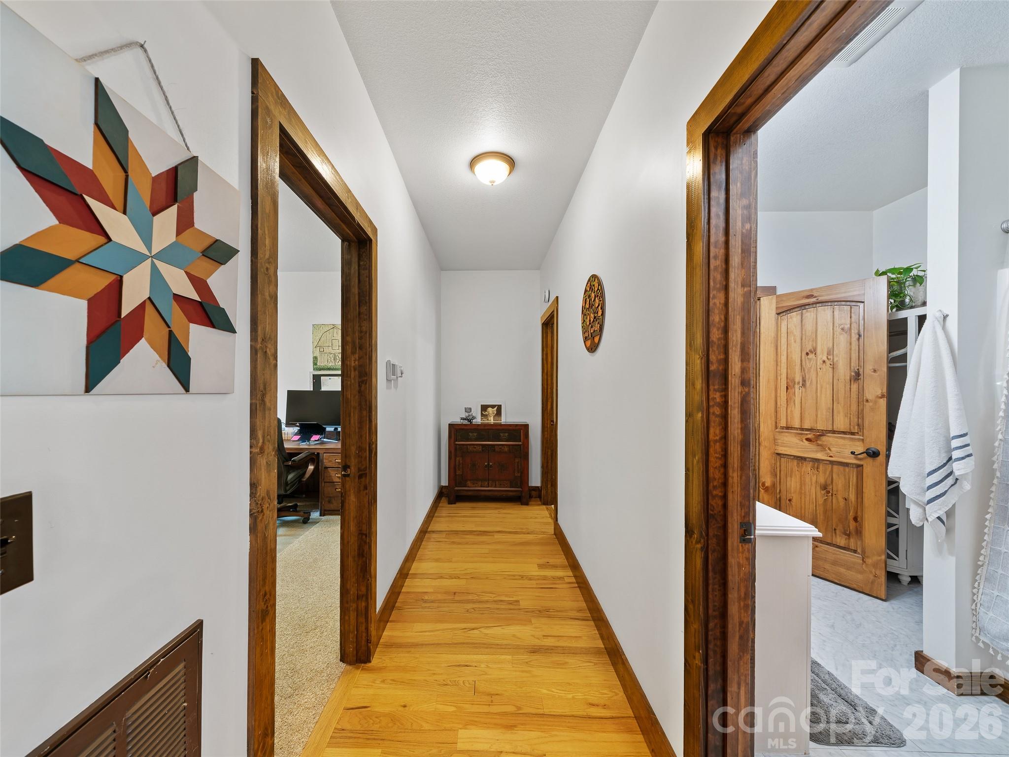 101 Waterwheel Drive — Green Mountain