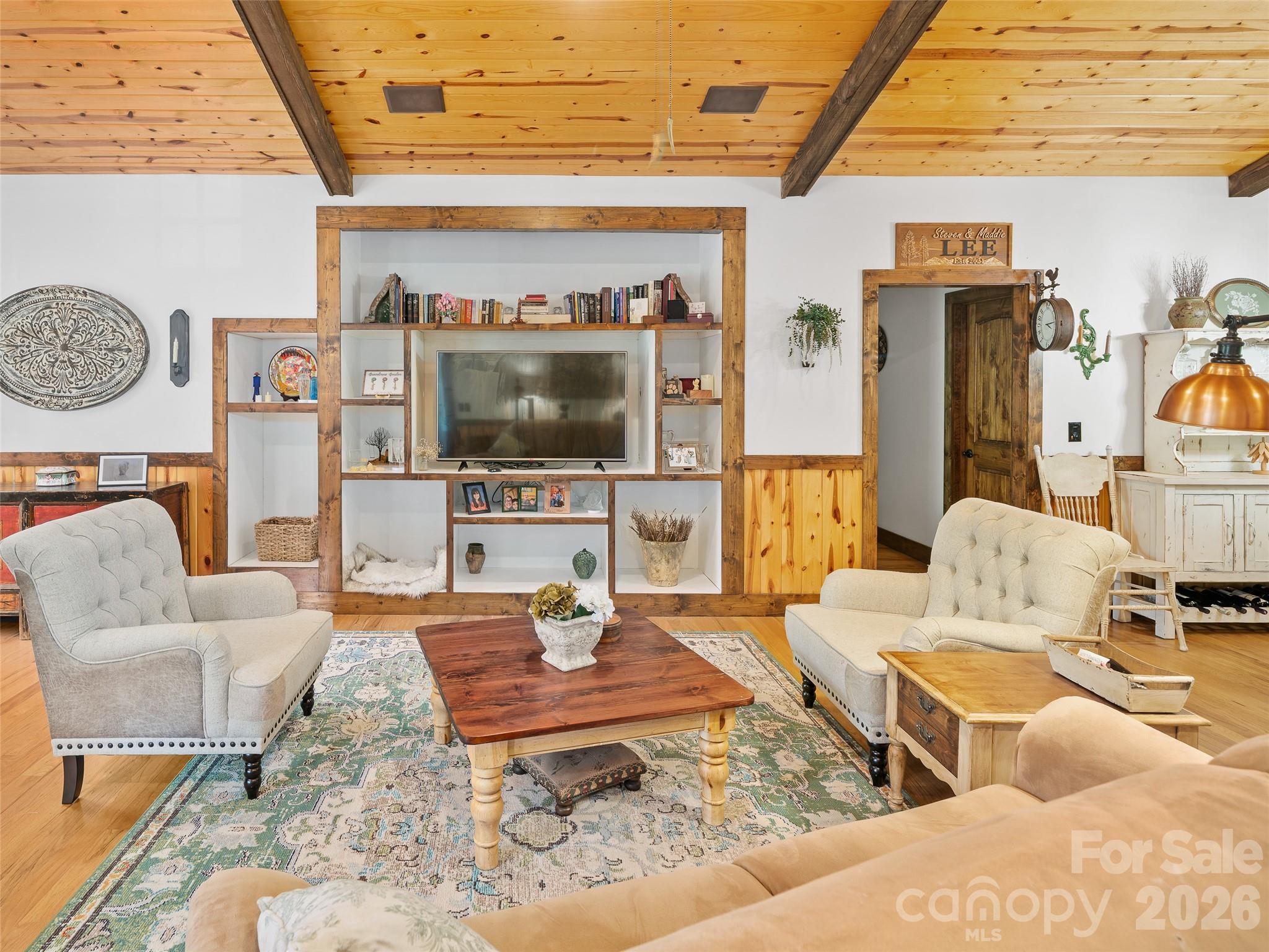 101 Waterwheel Drive — Green Mountain