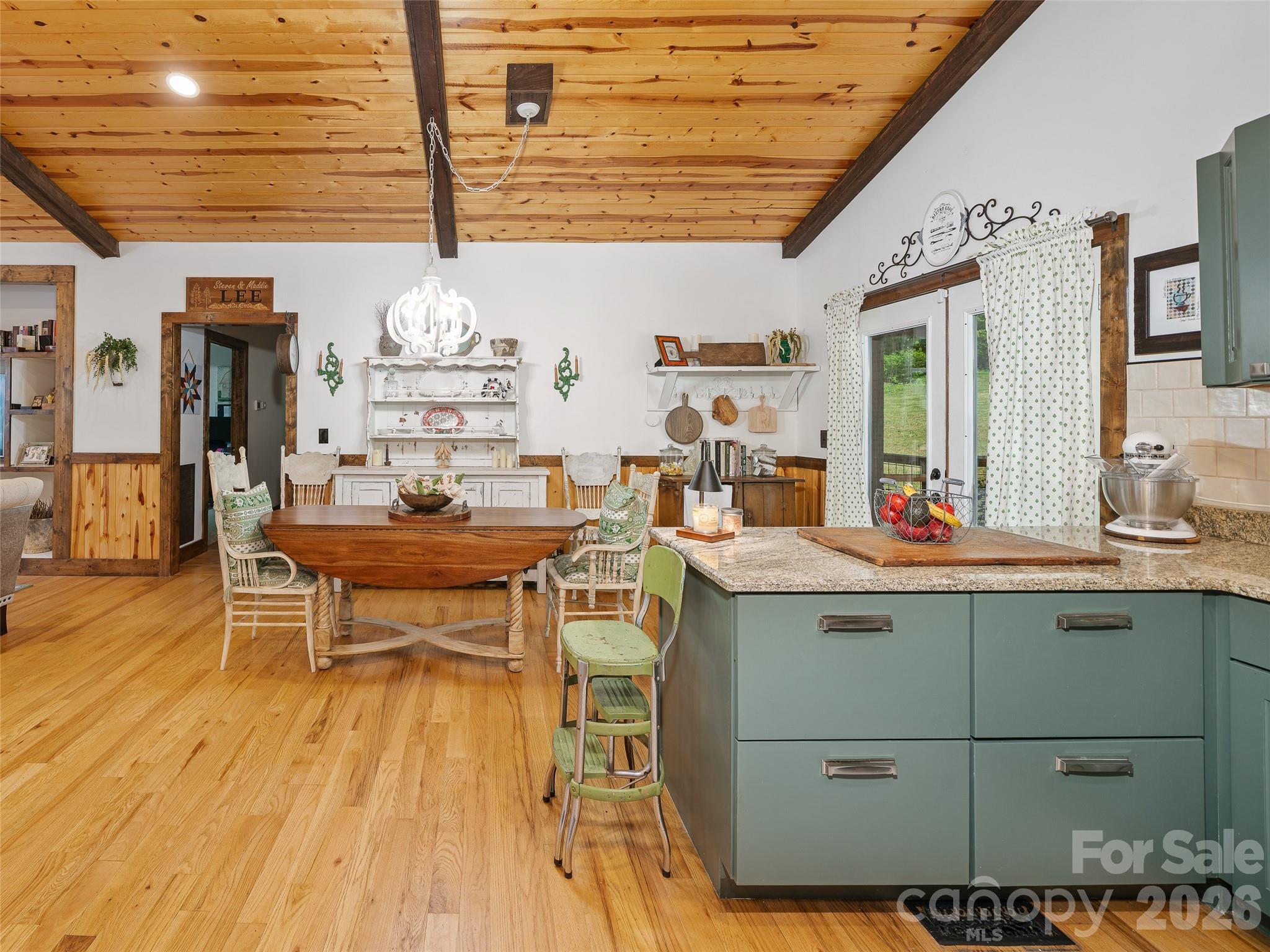 101 Waterwheel Drive — Green Mountain