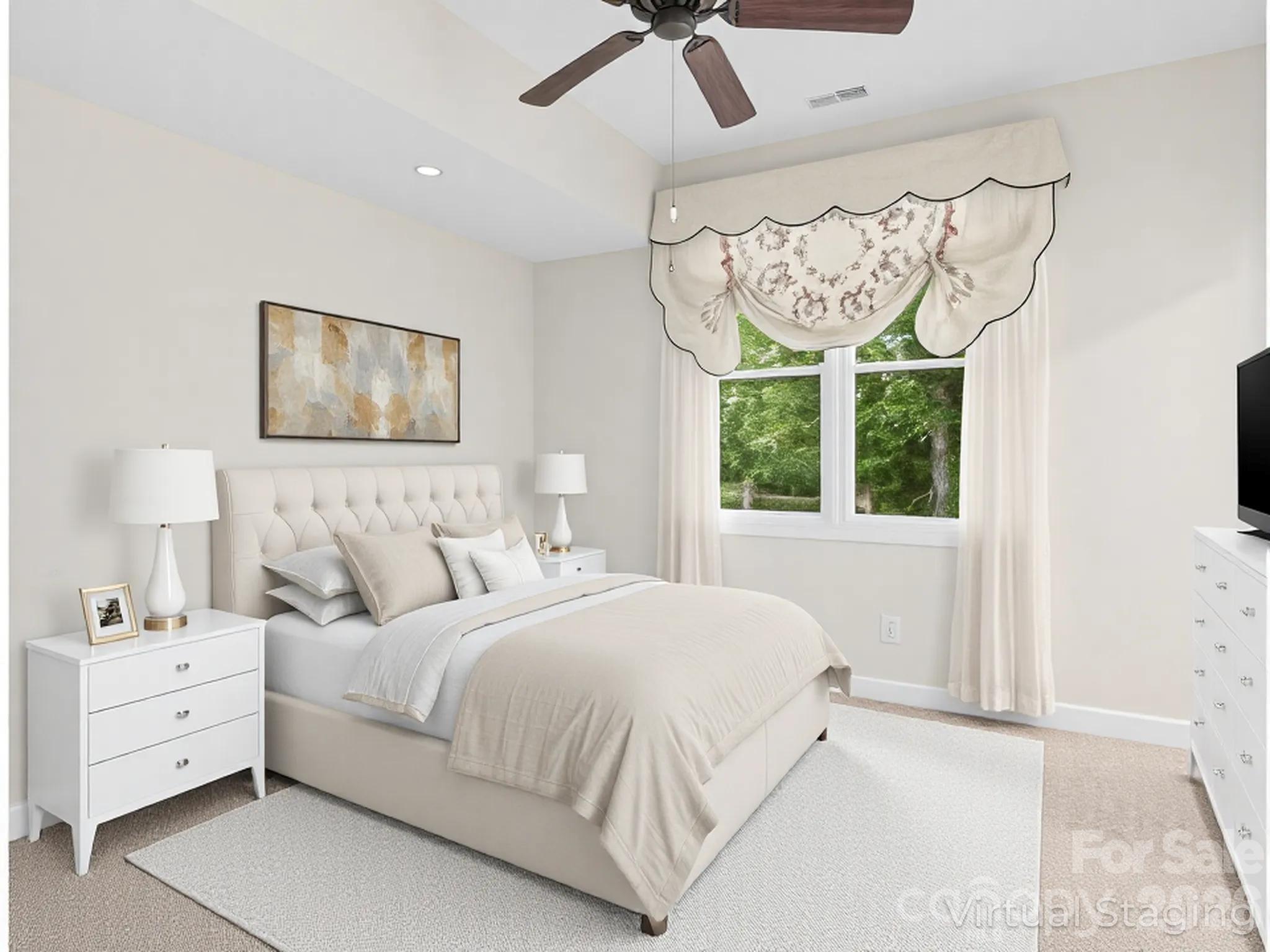 54 Deep Valley Lane — Hendersonville