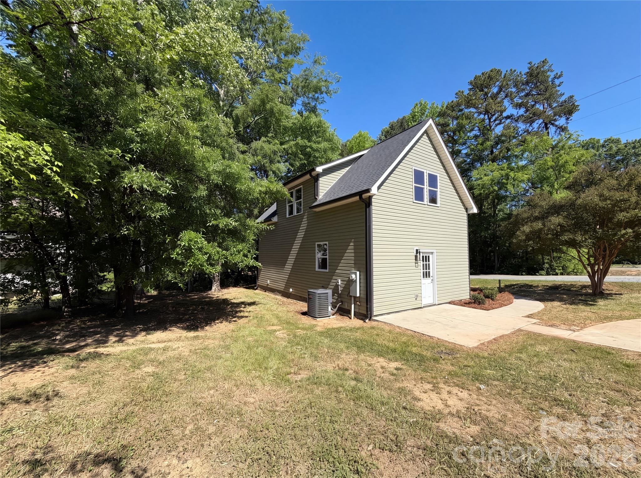 1402 Martin Luther King Avenue — Kannapolis