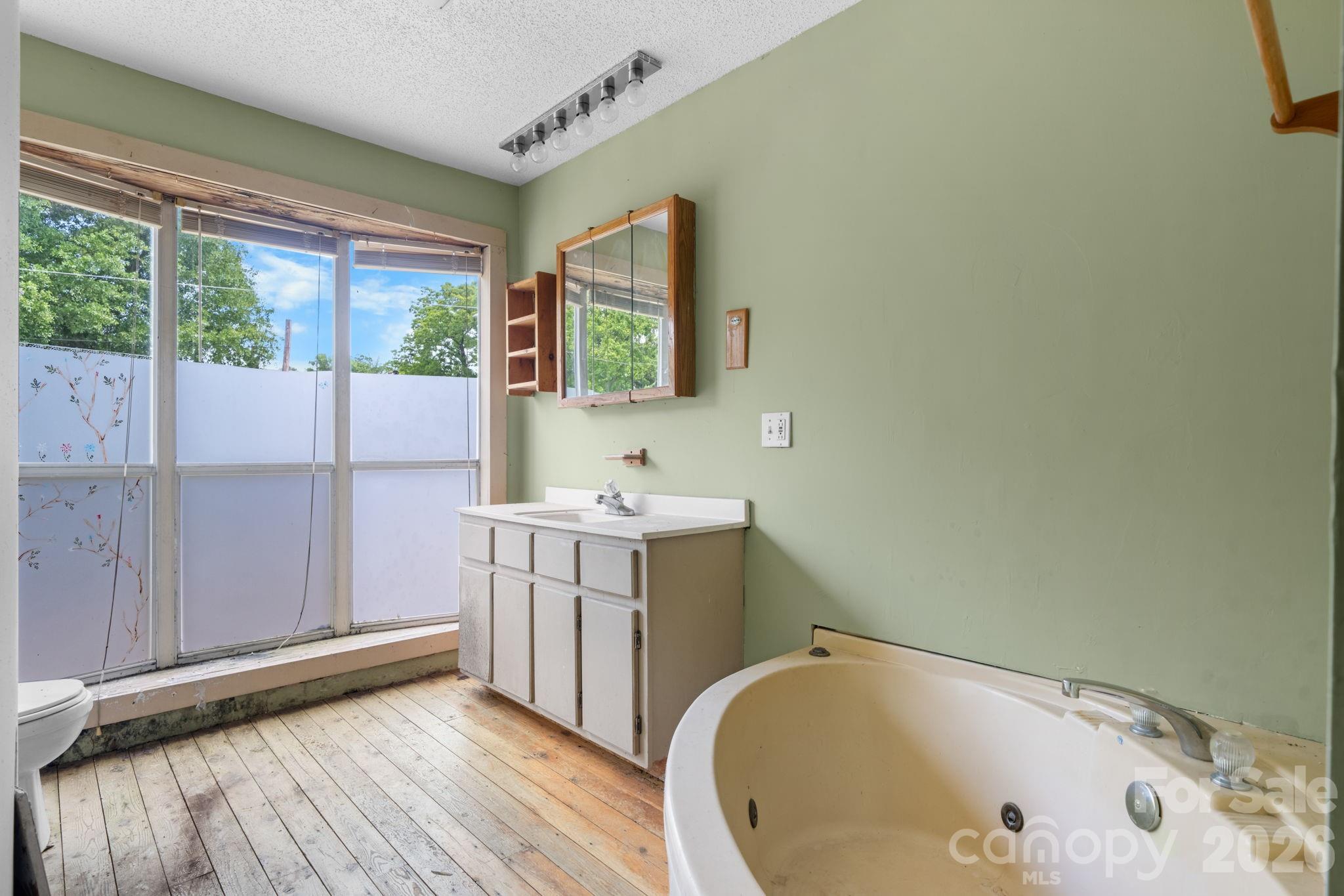 160 & 164 Arlington Street — Forest City