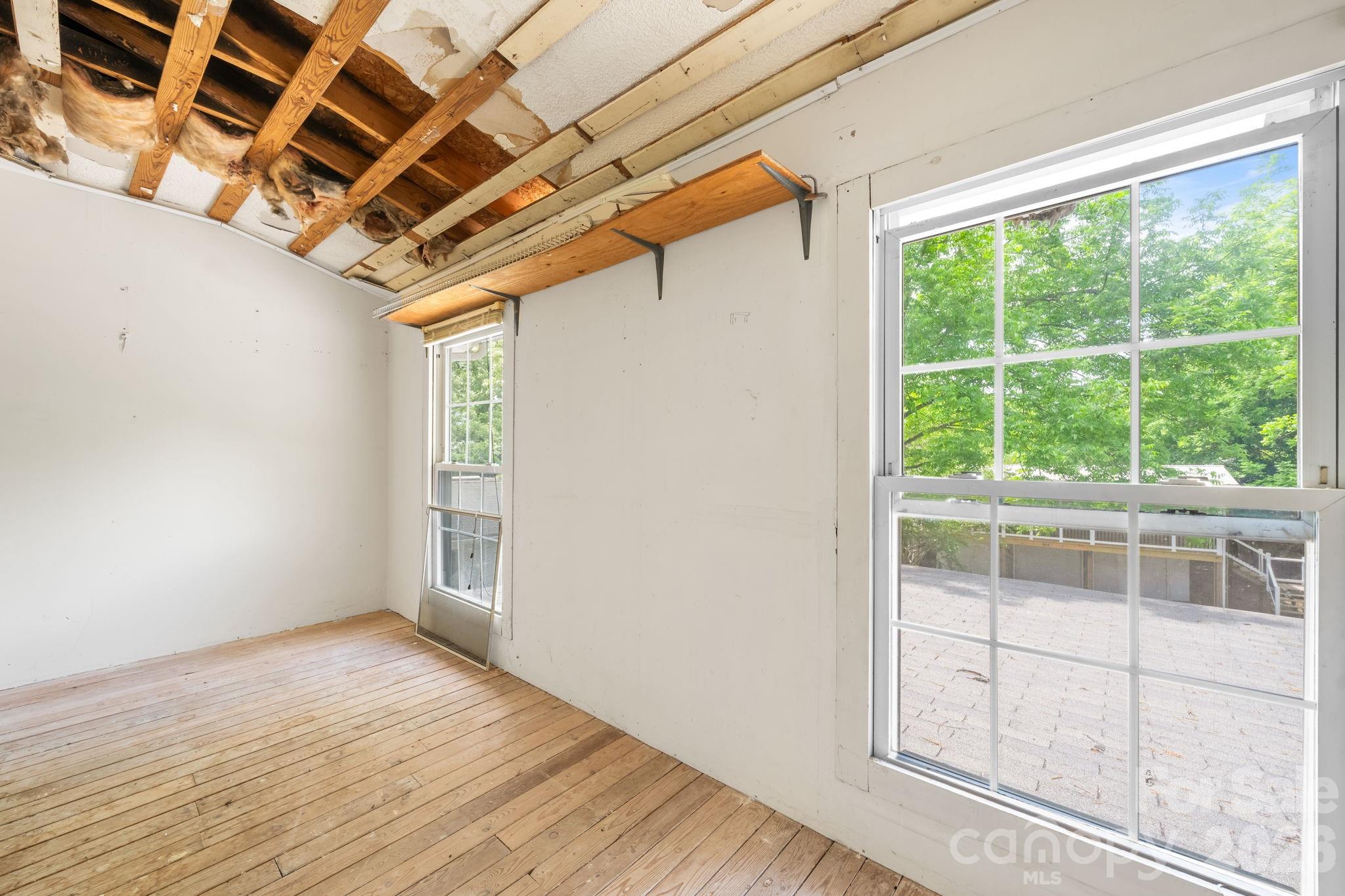 160 & 164 Arlington Street — Forest City