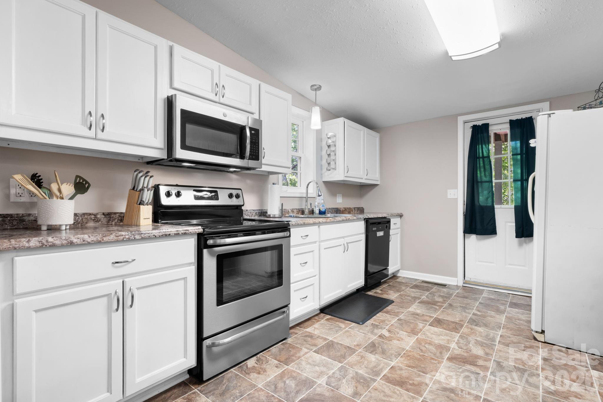 160 & 164 Arlington Street — Forest City